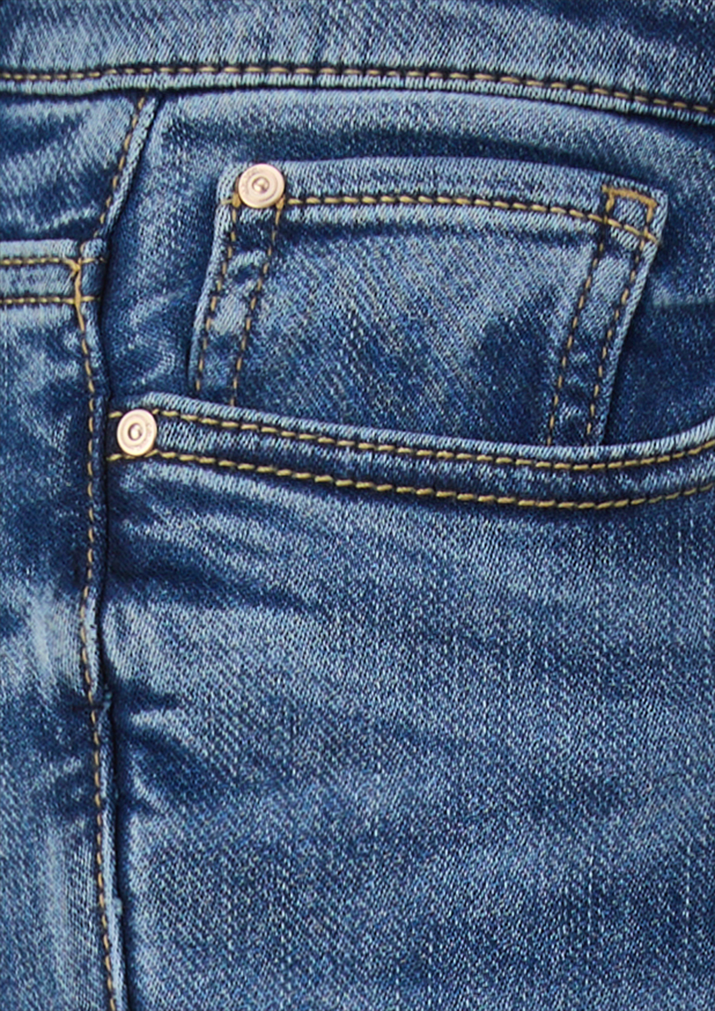 Kinder Jeans Beverly / Regular Fit / Mid Rise / Flared Leg / soft & warm in blau von s.Oliver