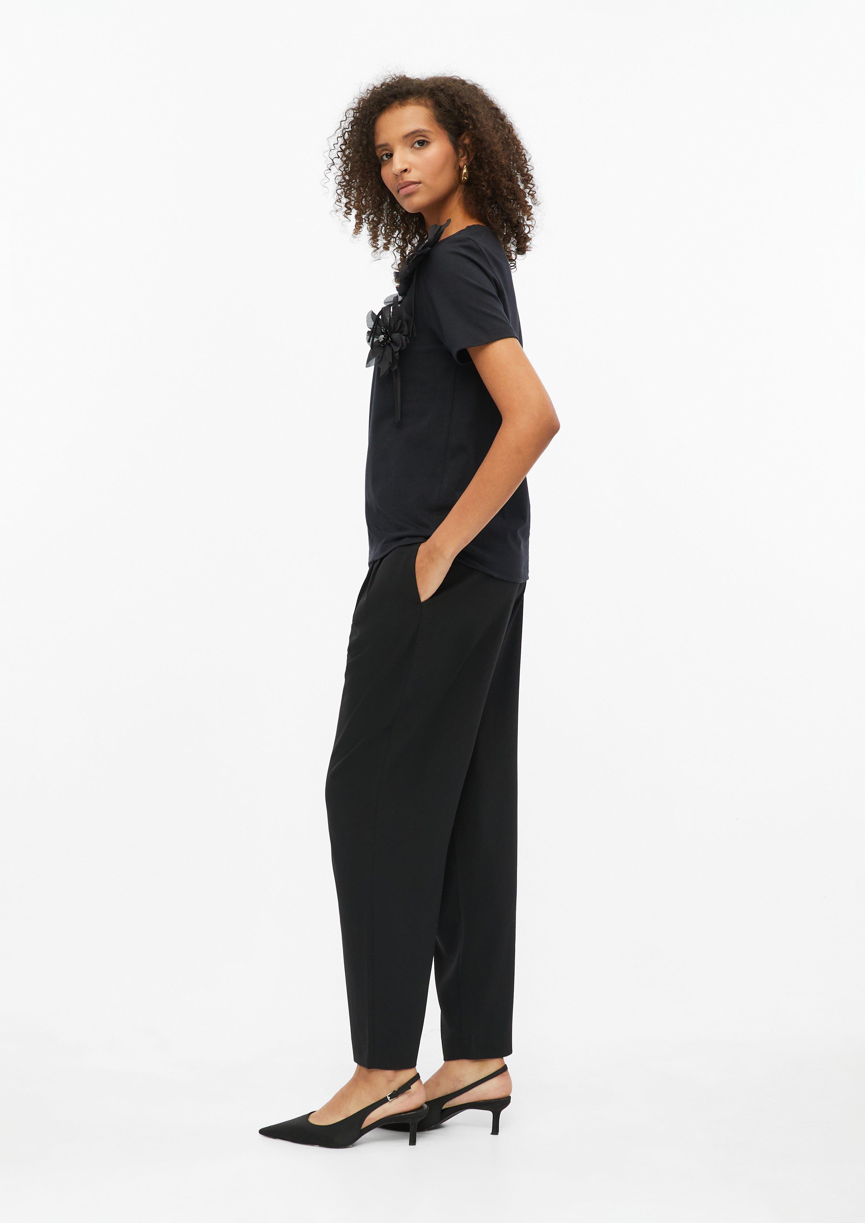 Damen T-Shirt mit Applikation in schwarz von s.Oliver BLACK LABEL