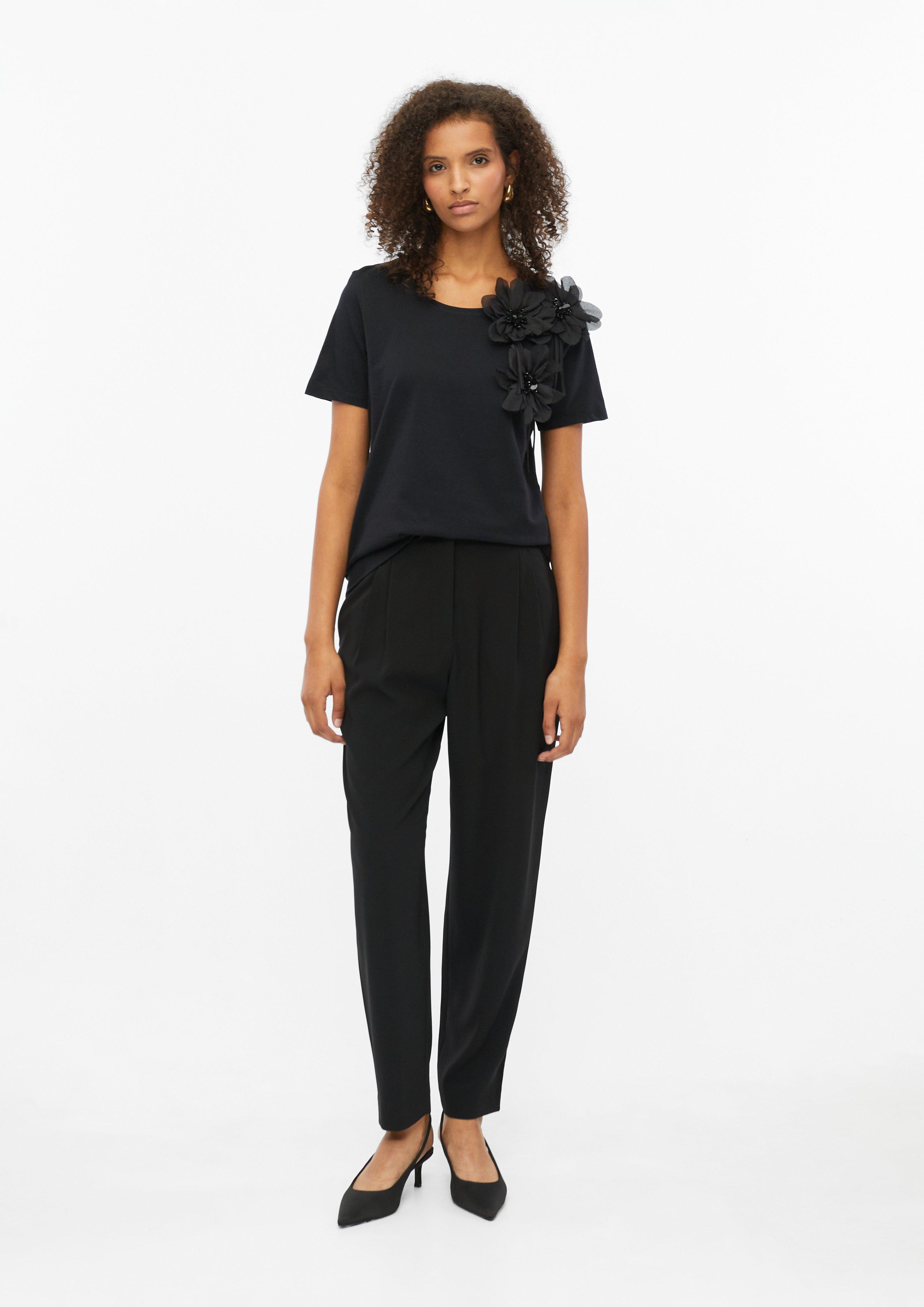 Damen T-Shirt mit Applikation in schwarz von s.Oliver BLACK LABEL