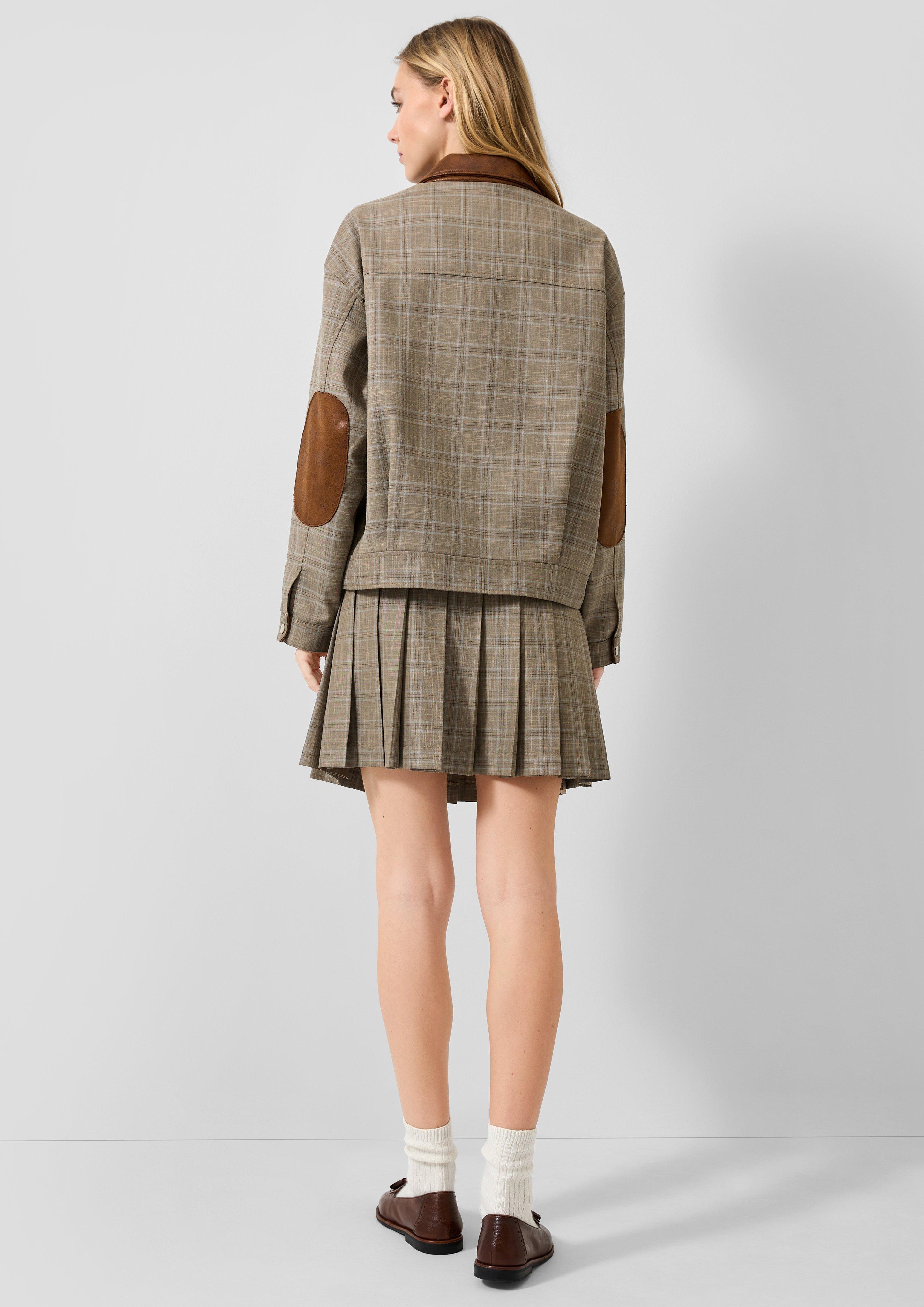 Women Indoor jacket in brown by QS