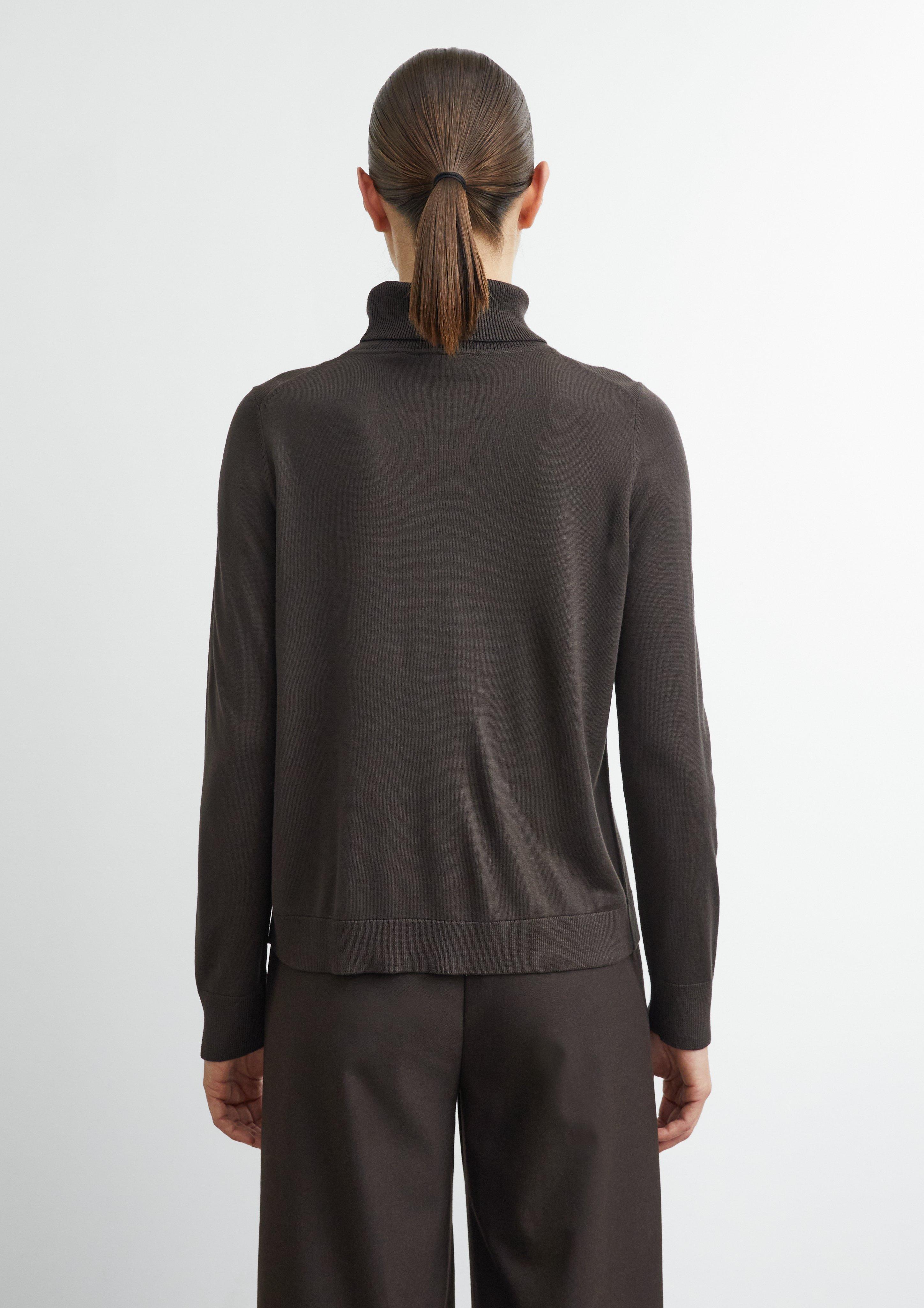 Pull en tricot en brun de COMMA