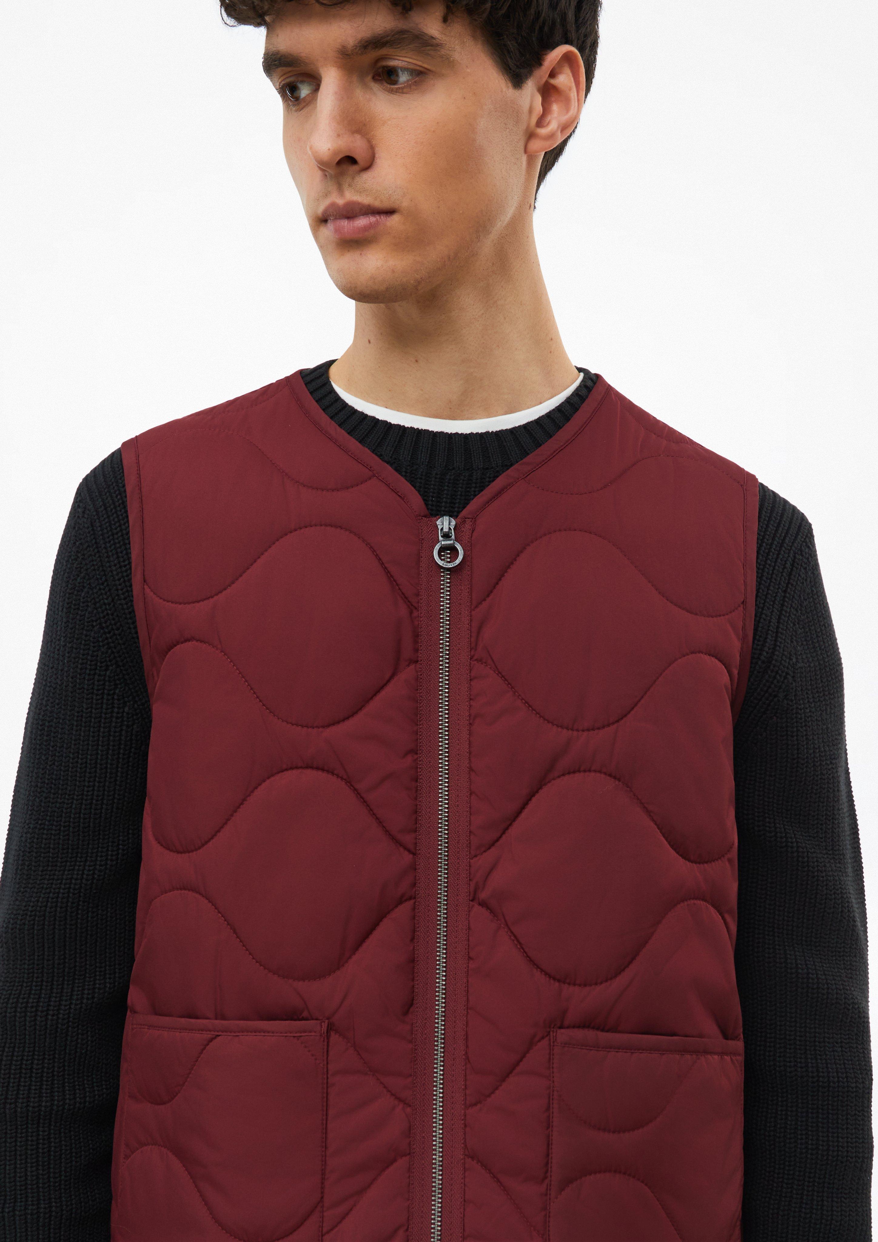 Men Lightweight quilted vest with patch pockets in red by s.Oliver
