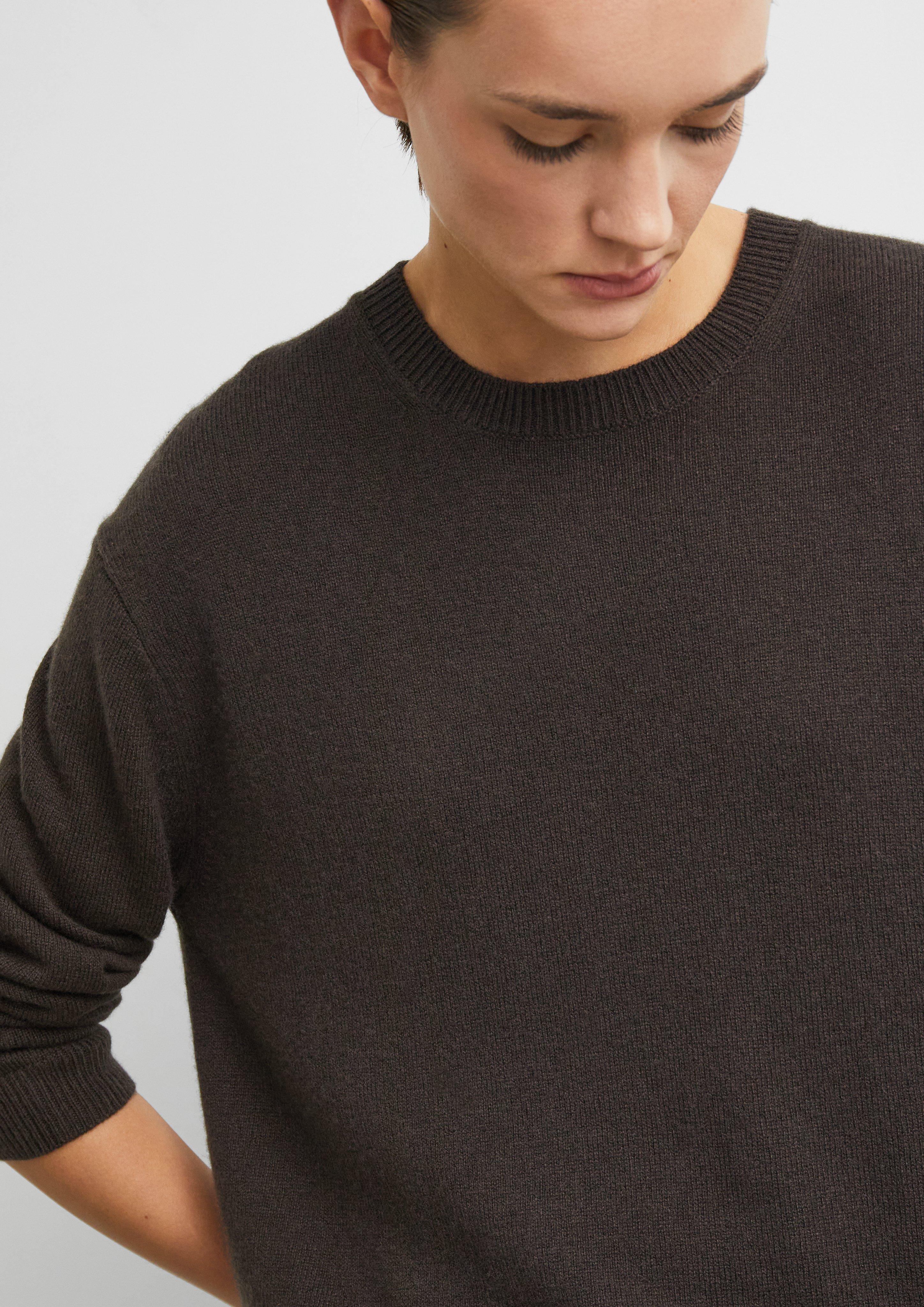 Pull en tricot en brun de COMMA