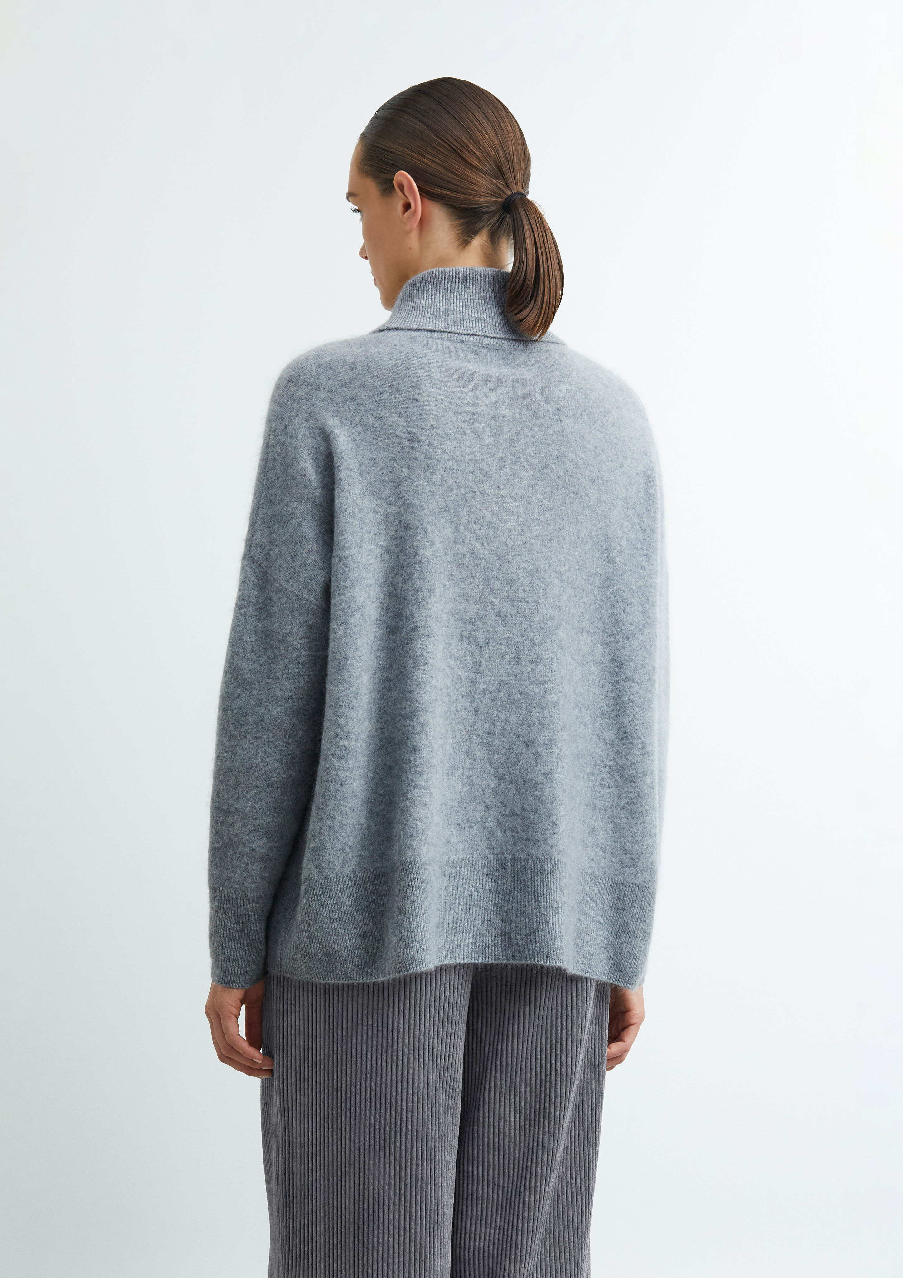 Women Trousers in grey by COMMA