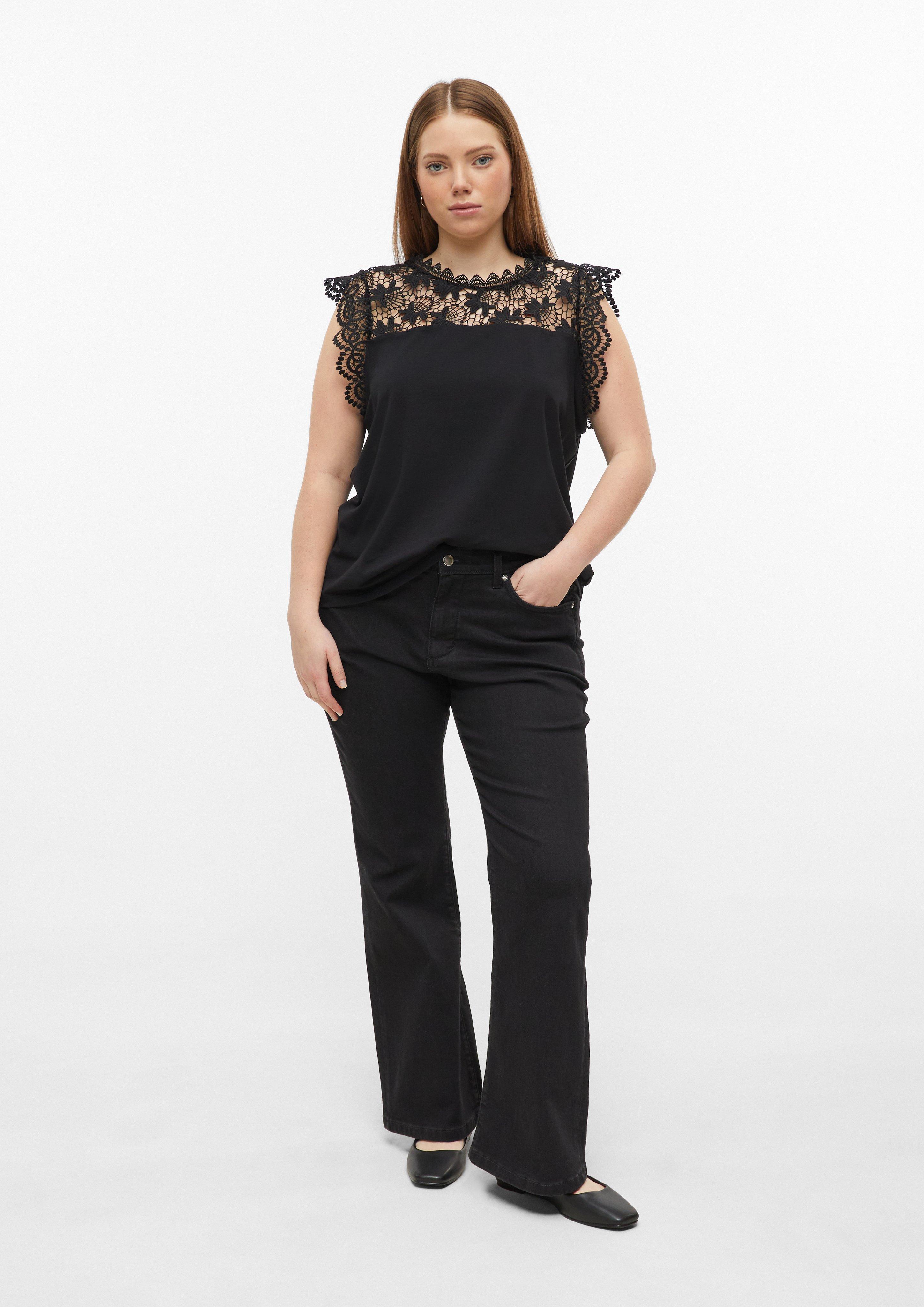 Femmes T-shirt en noir de QS CURVE