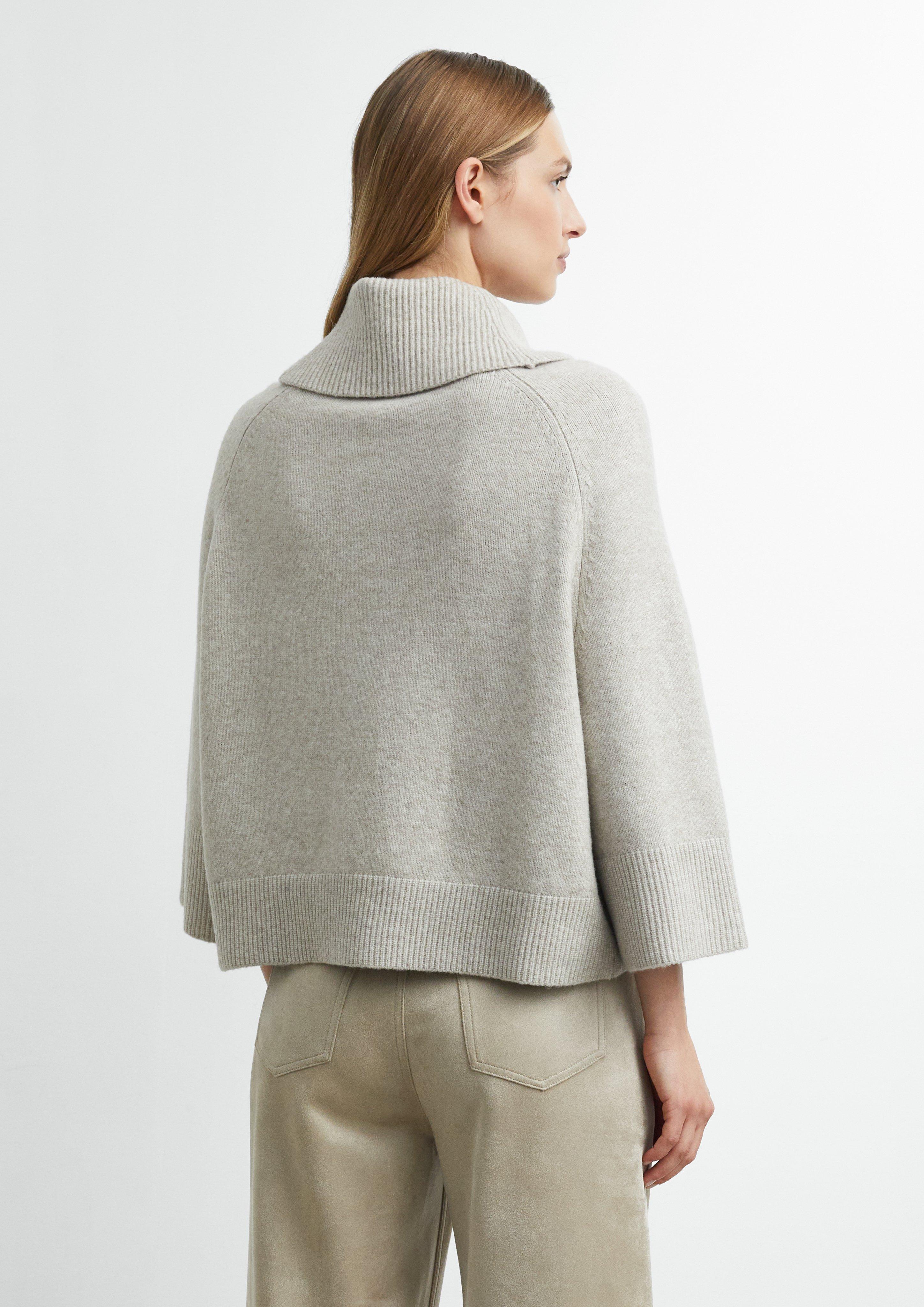 Pull-poncho à large col en beige de COMMA