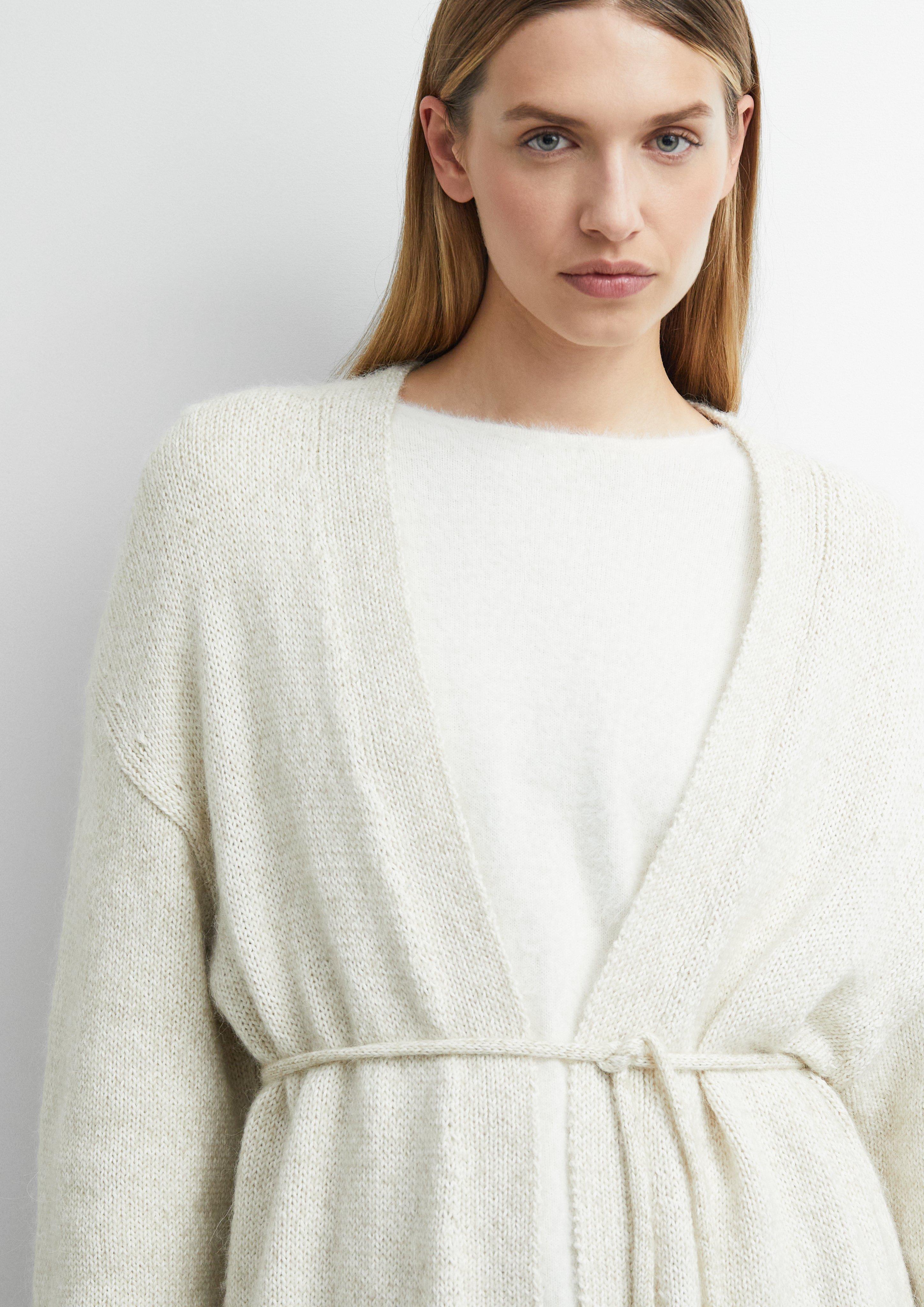 Damen Strickjacke in creme von comma