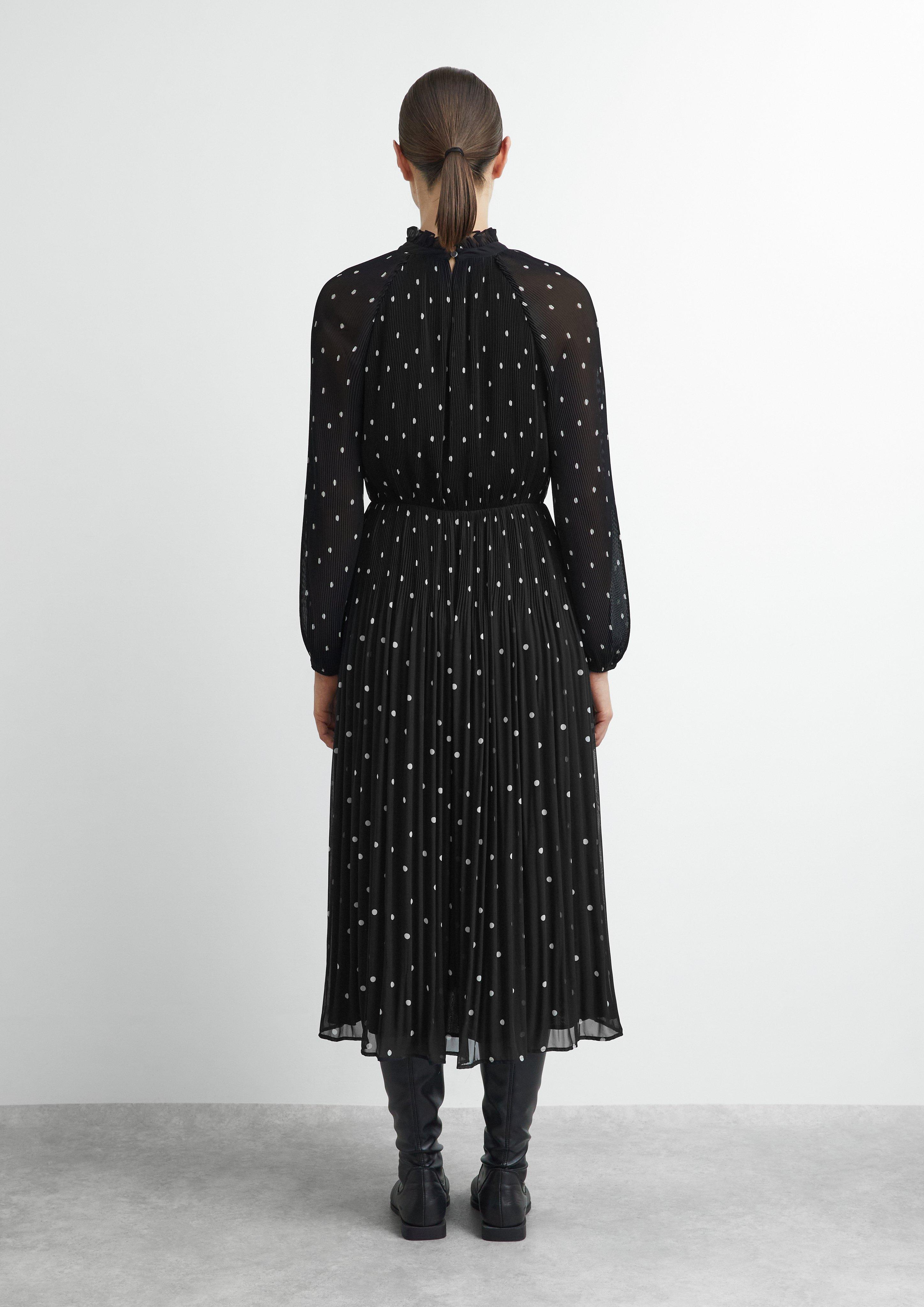 Women Dress in black by COMMA
