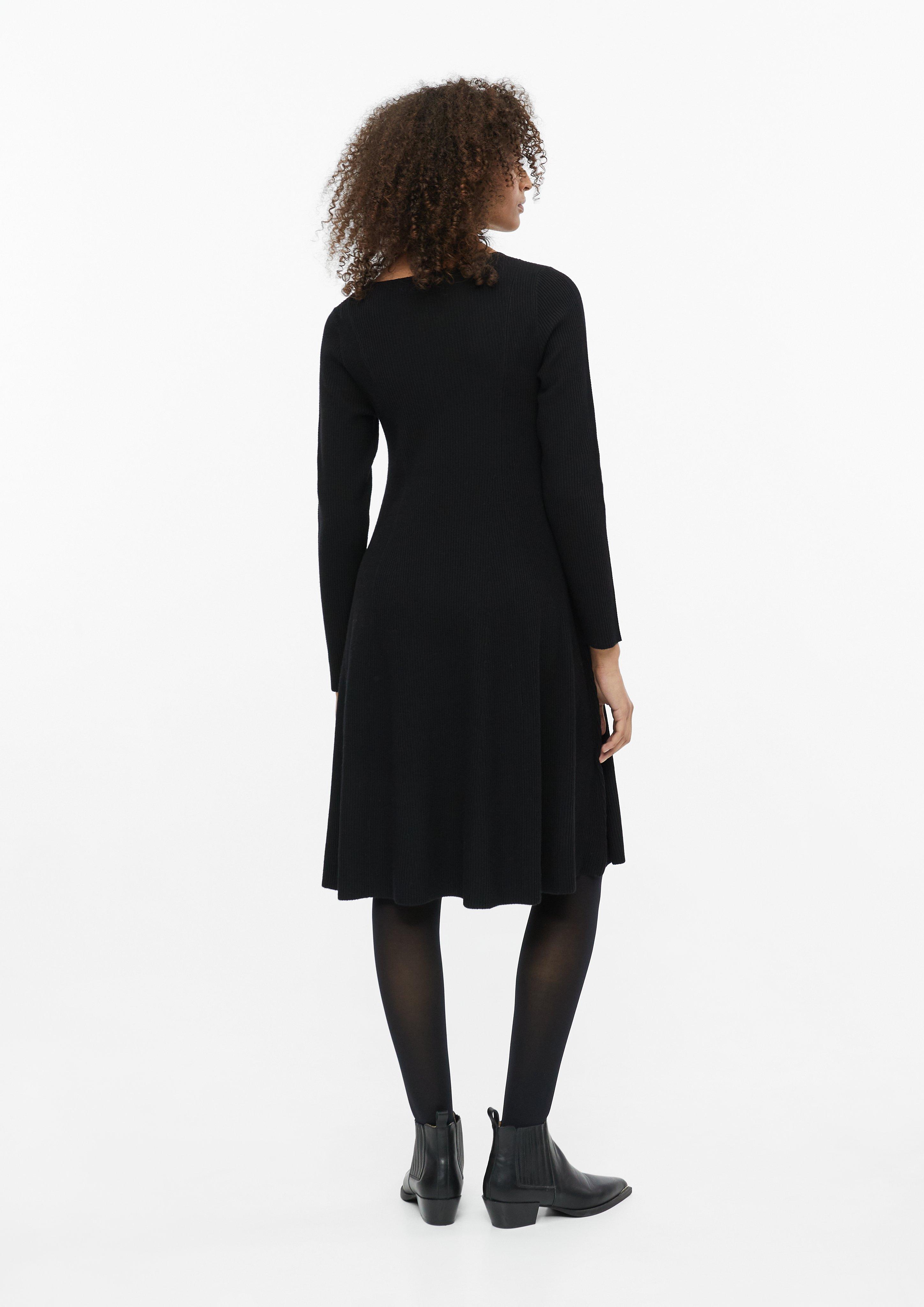 Femmes Robe en noir de s.Oliver BLACK LABEL