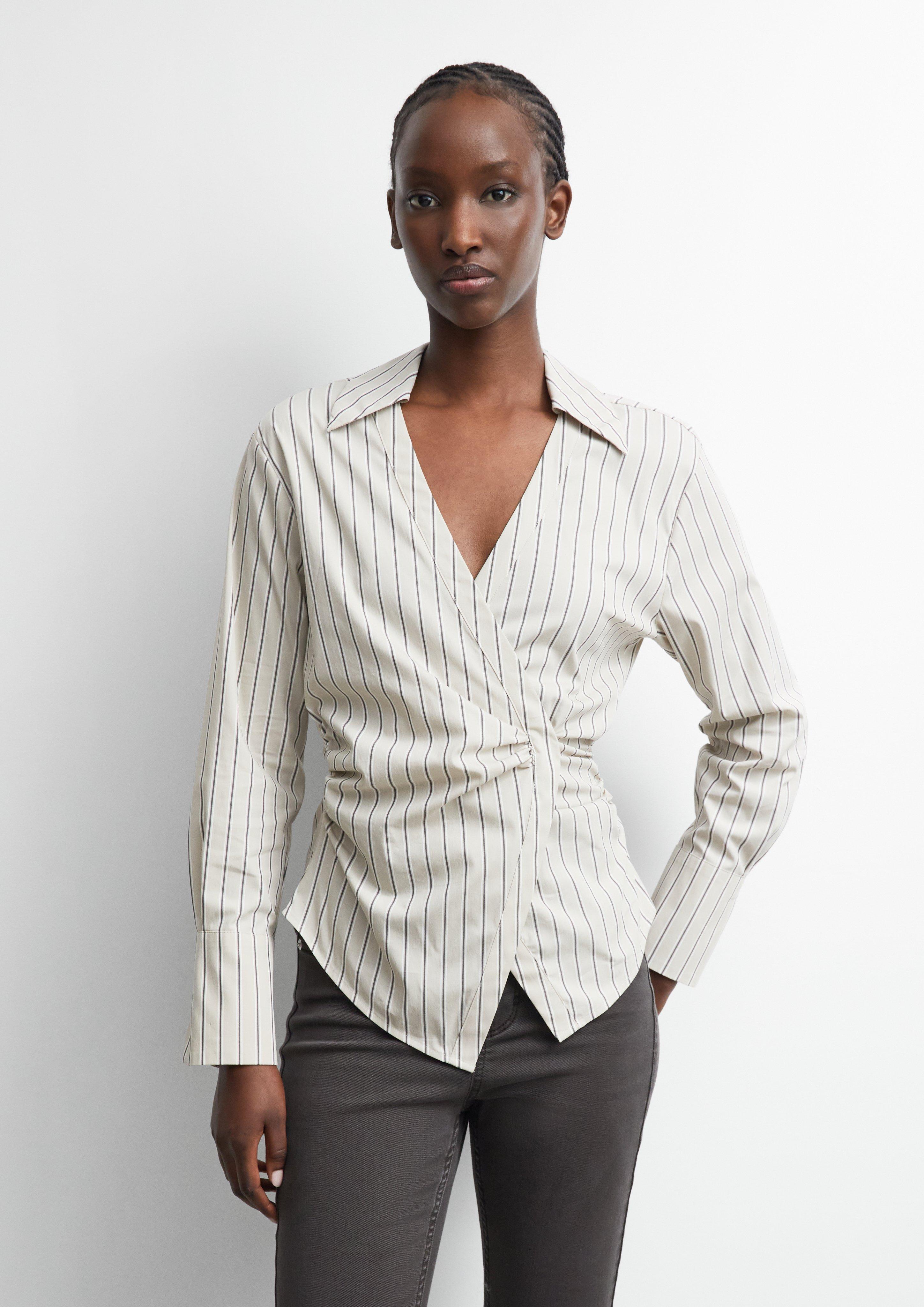 Wickelbluse aus Baumwollpopeline in beige von COMMA
