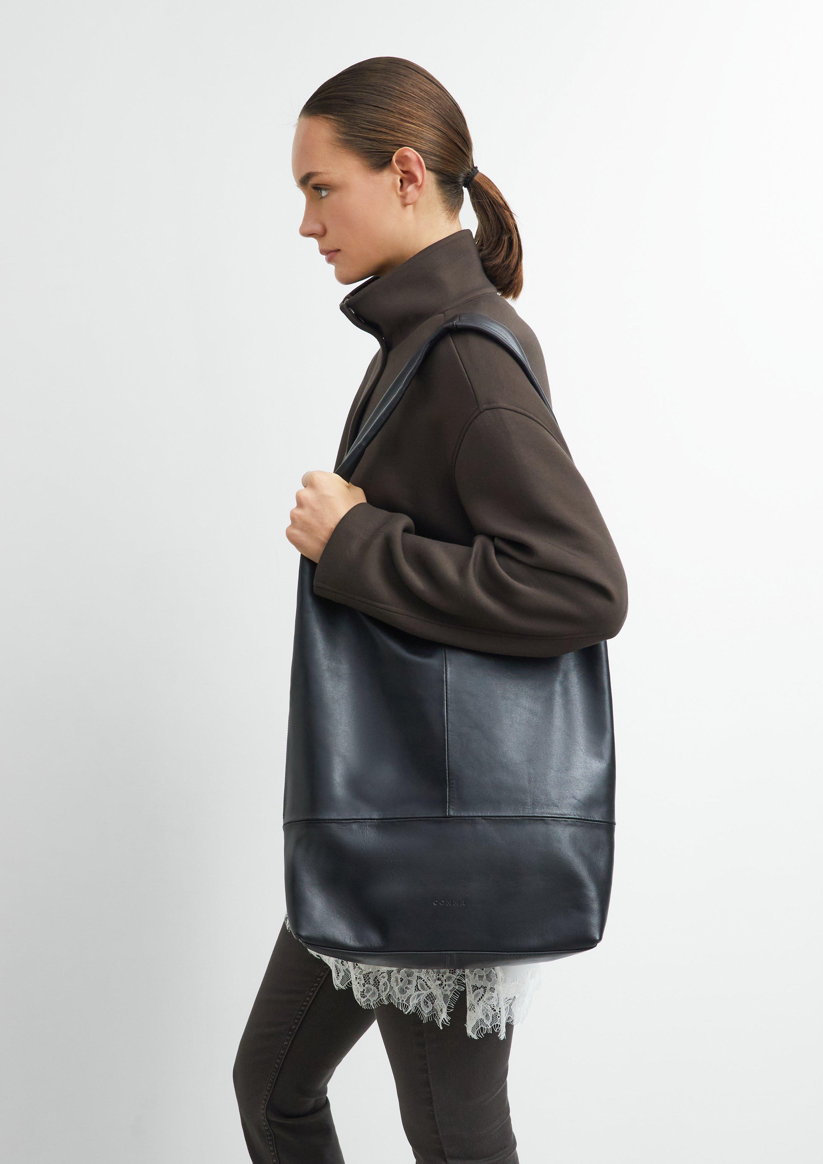 Bag in black by COMMA