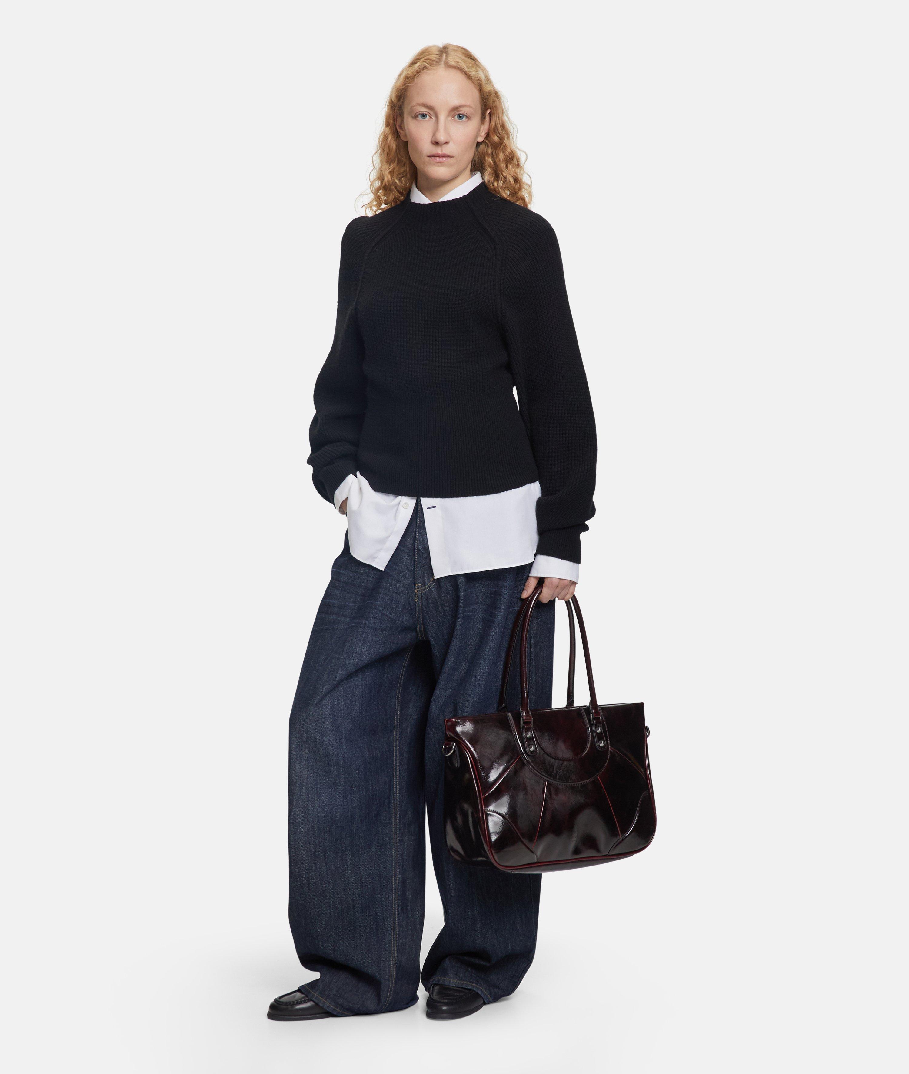 LIEBESKIND BERLIN Archive Esther Satchel M