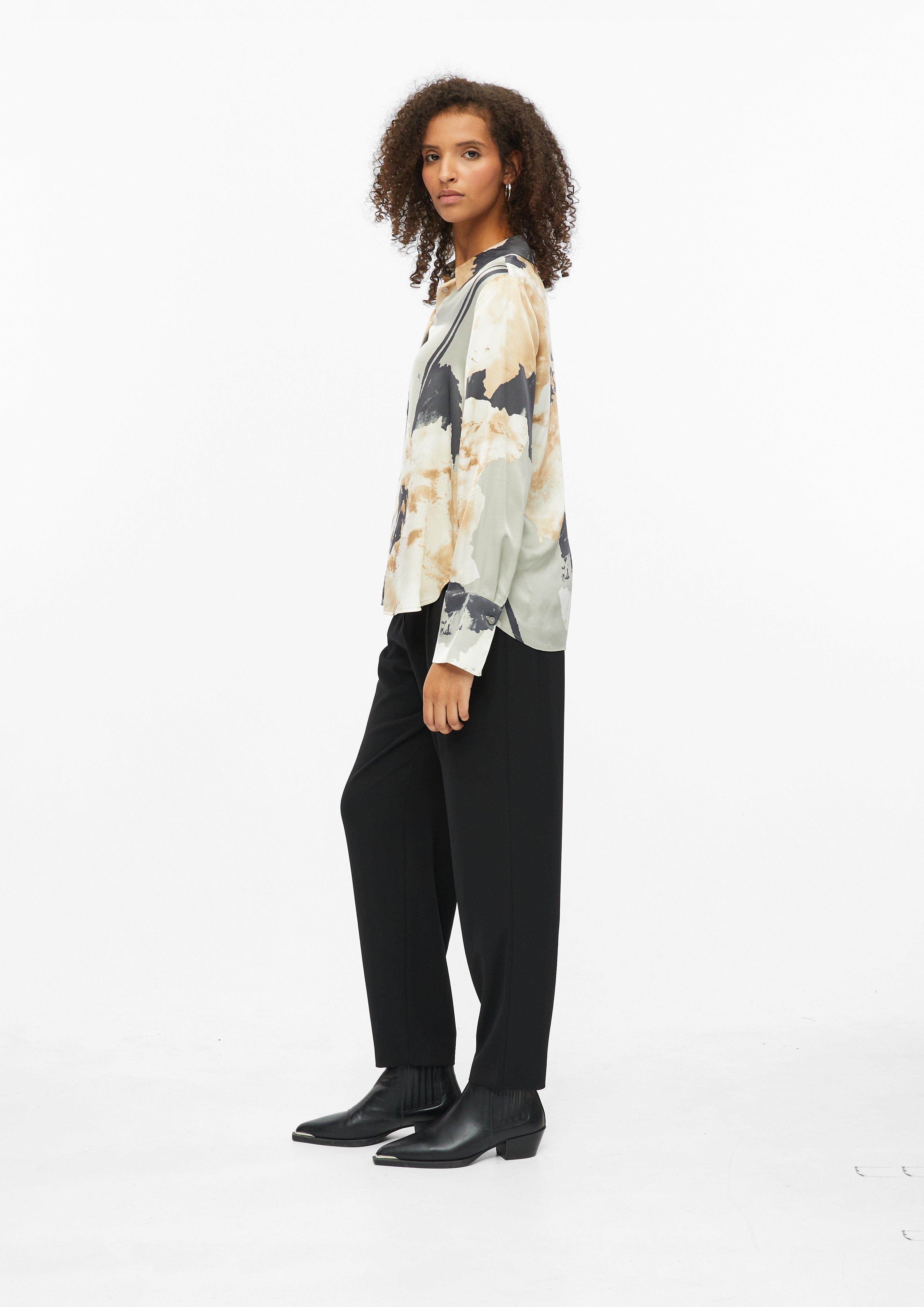 Femmes Chemisier en satin à imprimé intégral en beige de s.Oliver BLACK LABEL
