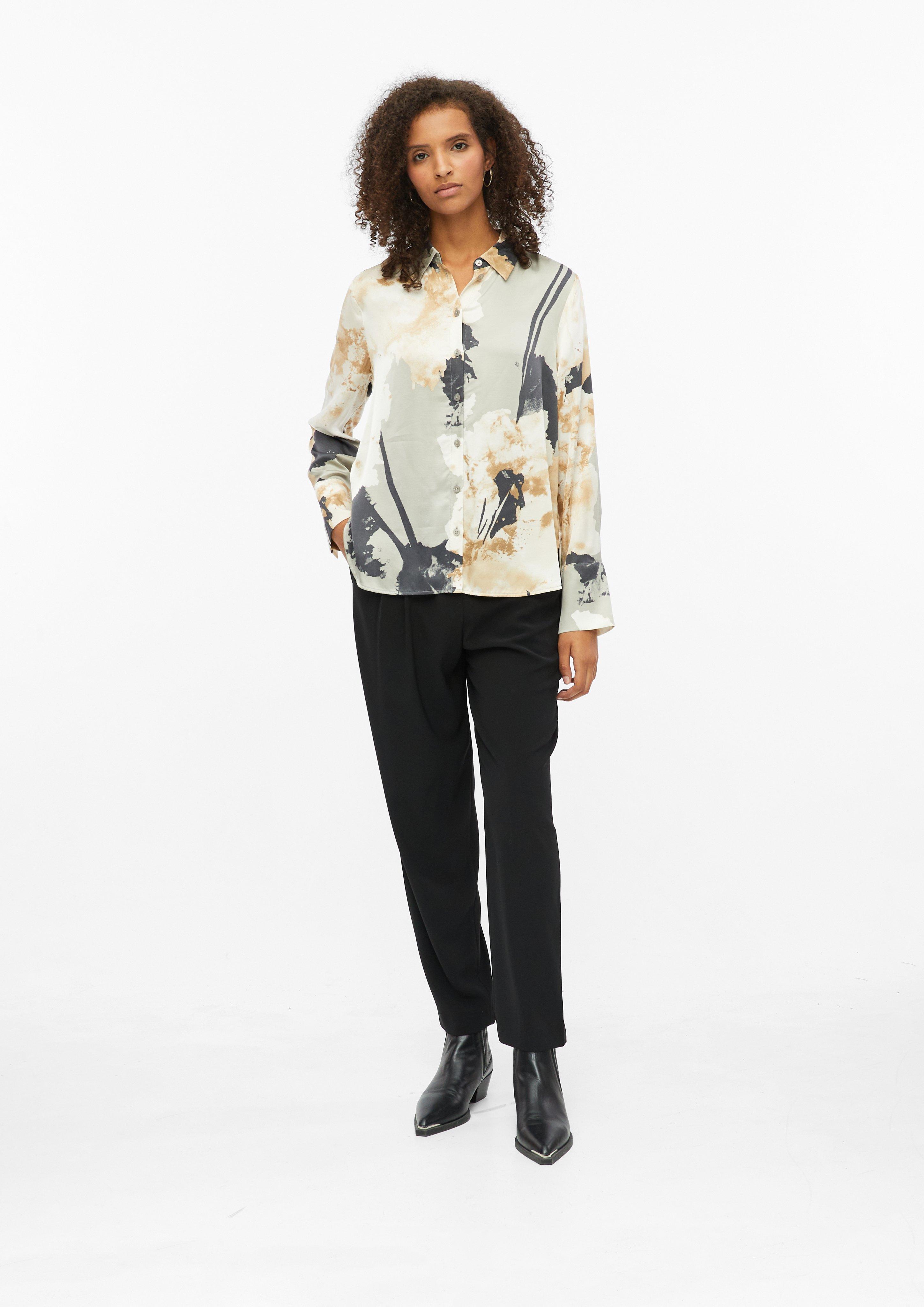 Femmes Chemisier en satin à imprimé intégral en beige de s.Oliver BLACK LABEL