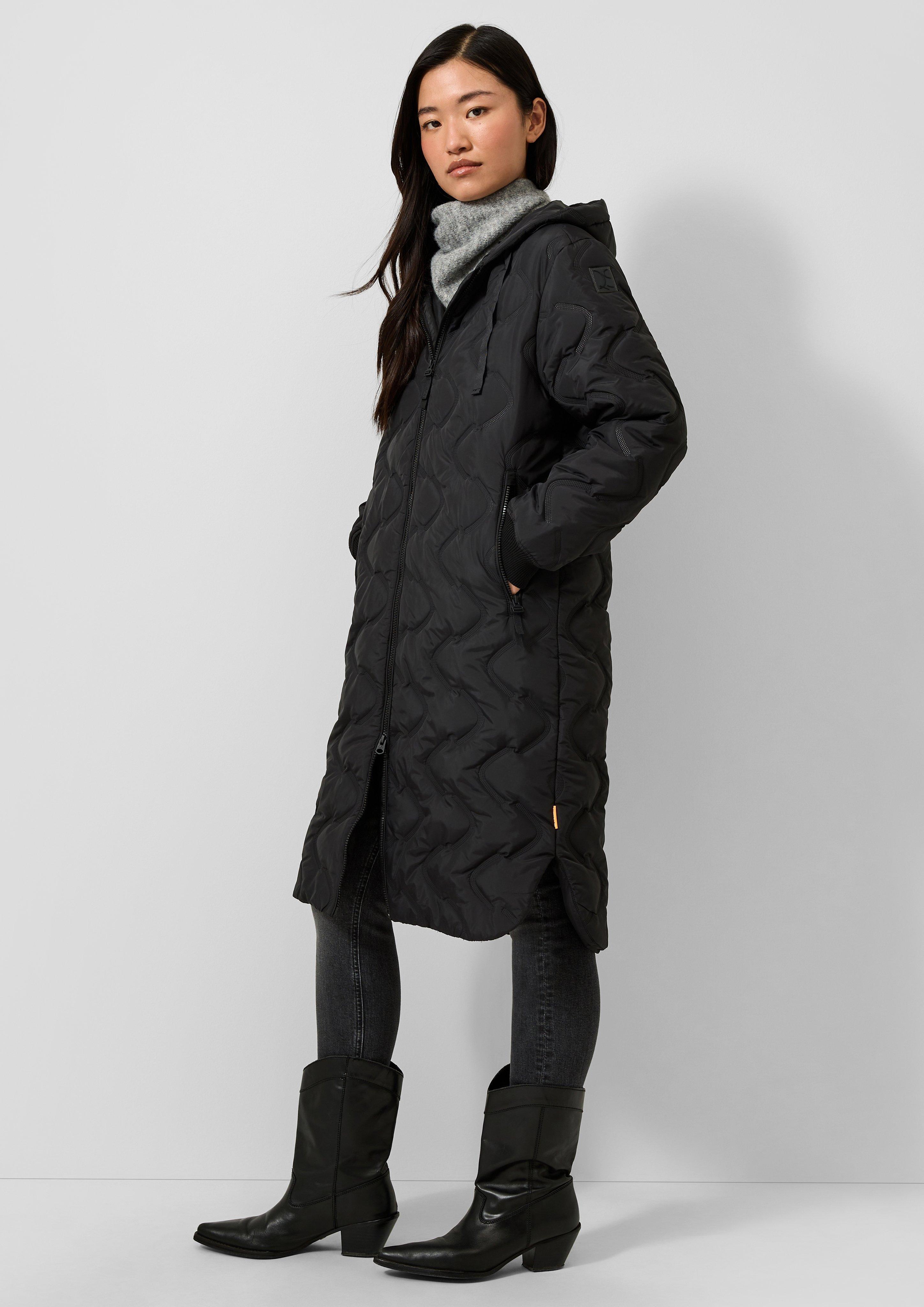 Damen Wattierter Mantel mit geprägtem Muster in schwarz von QS