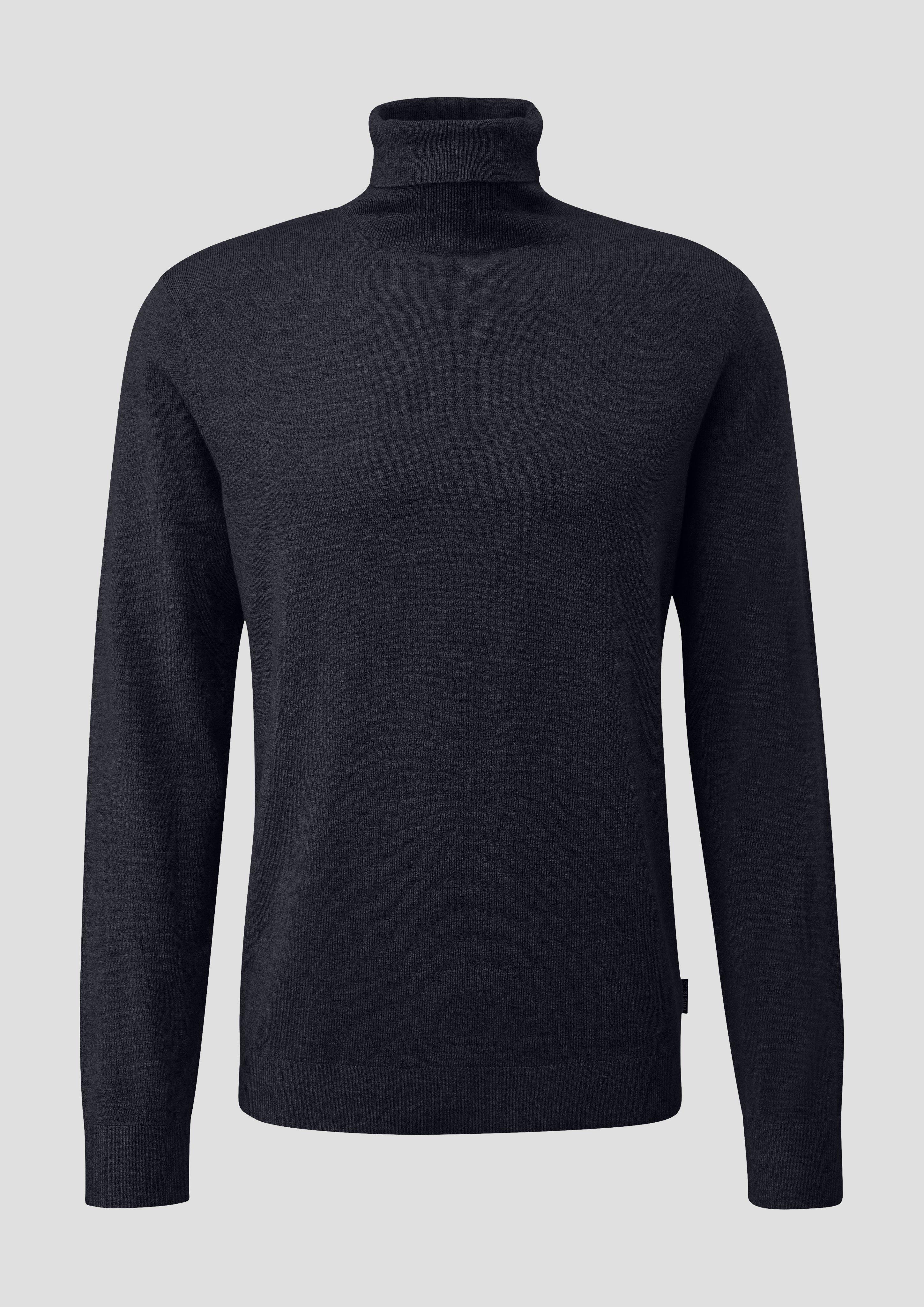 Product sibling navy