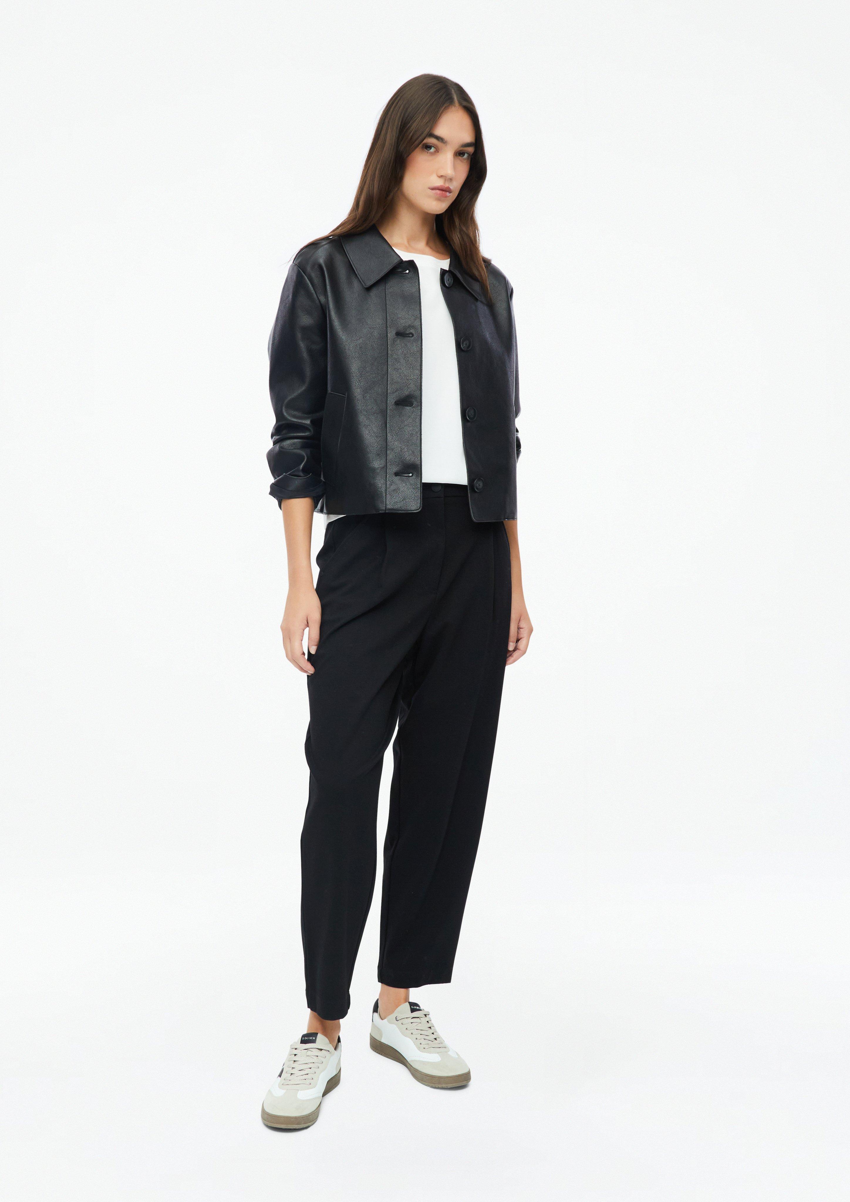 Damen Barrel-Leg-Hose mit Bundfalten in schwarz von s.Oliver