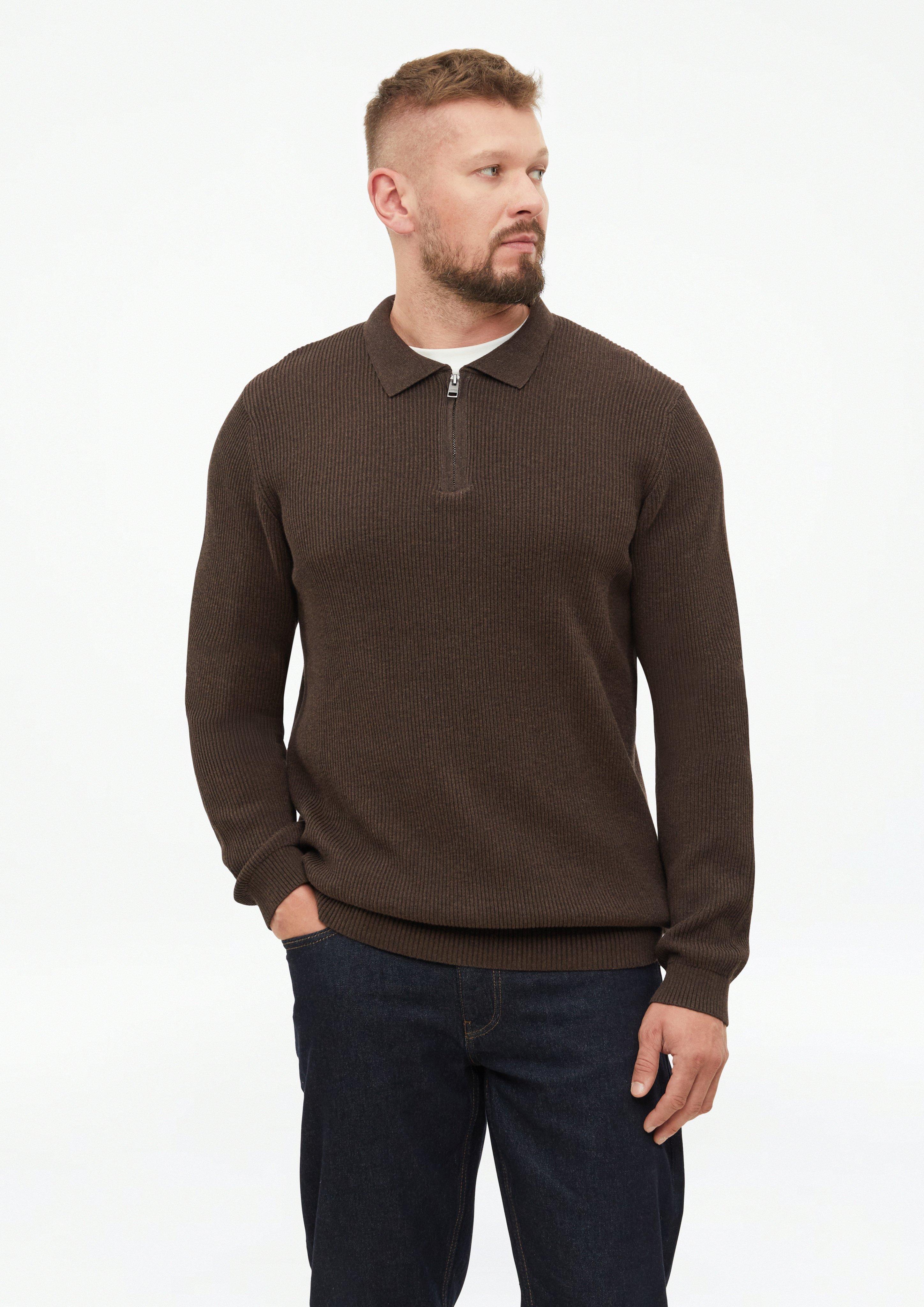 Koszulka polo z dzianiny o prążkowanej fakturze z zamkiem błyskawicznym w kolorze ciemnobrązowy od s.Oliver Men Tall Sizes