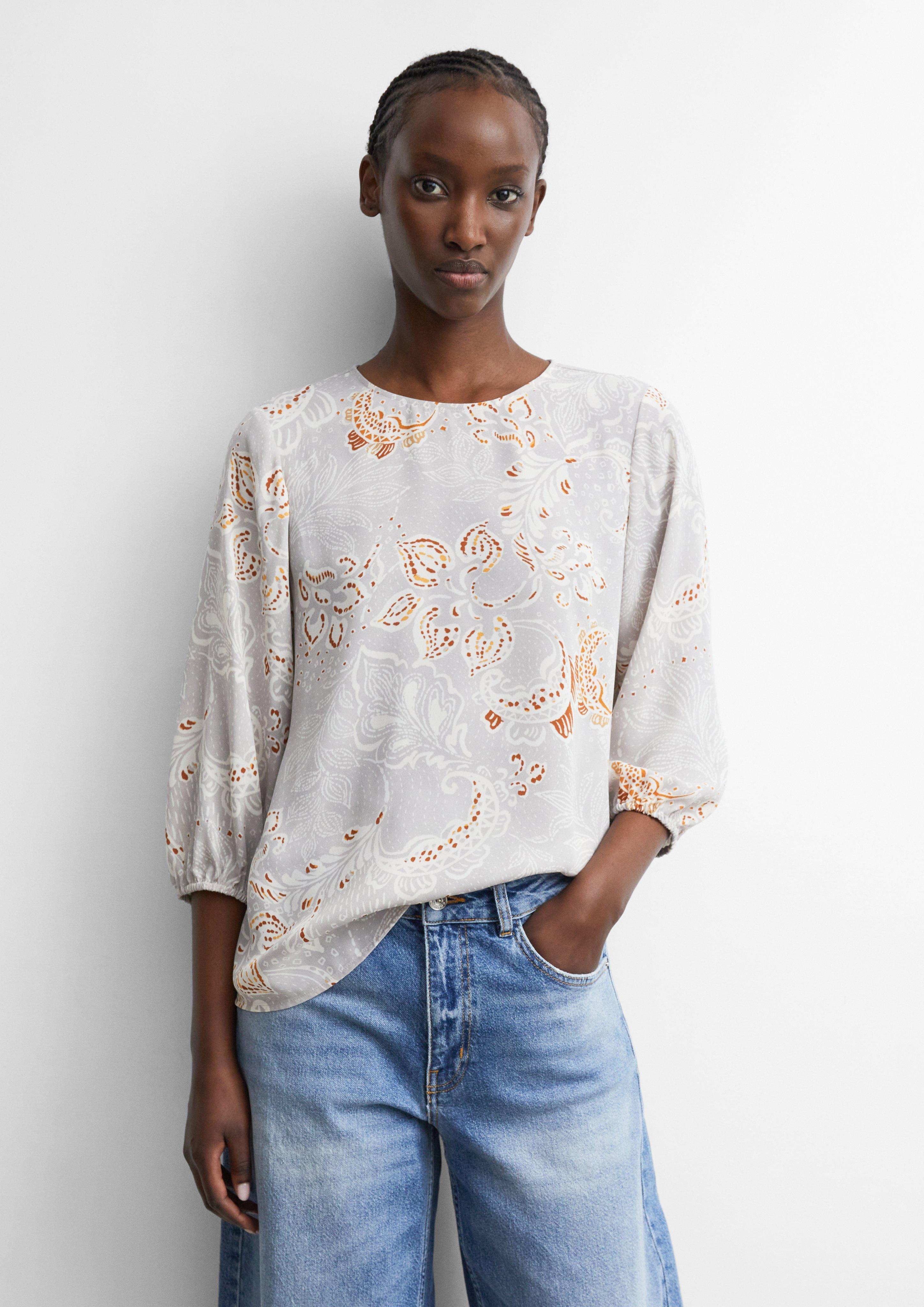 Crêpe-Bluse mit All-over-Print in beige von COMMA