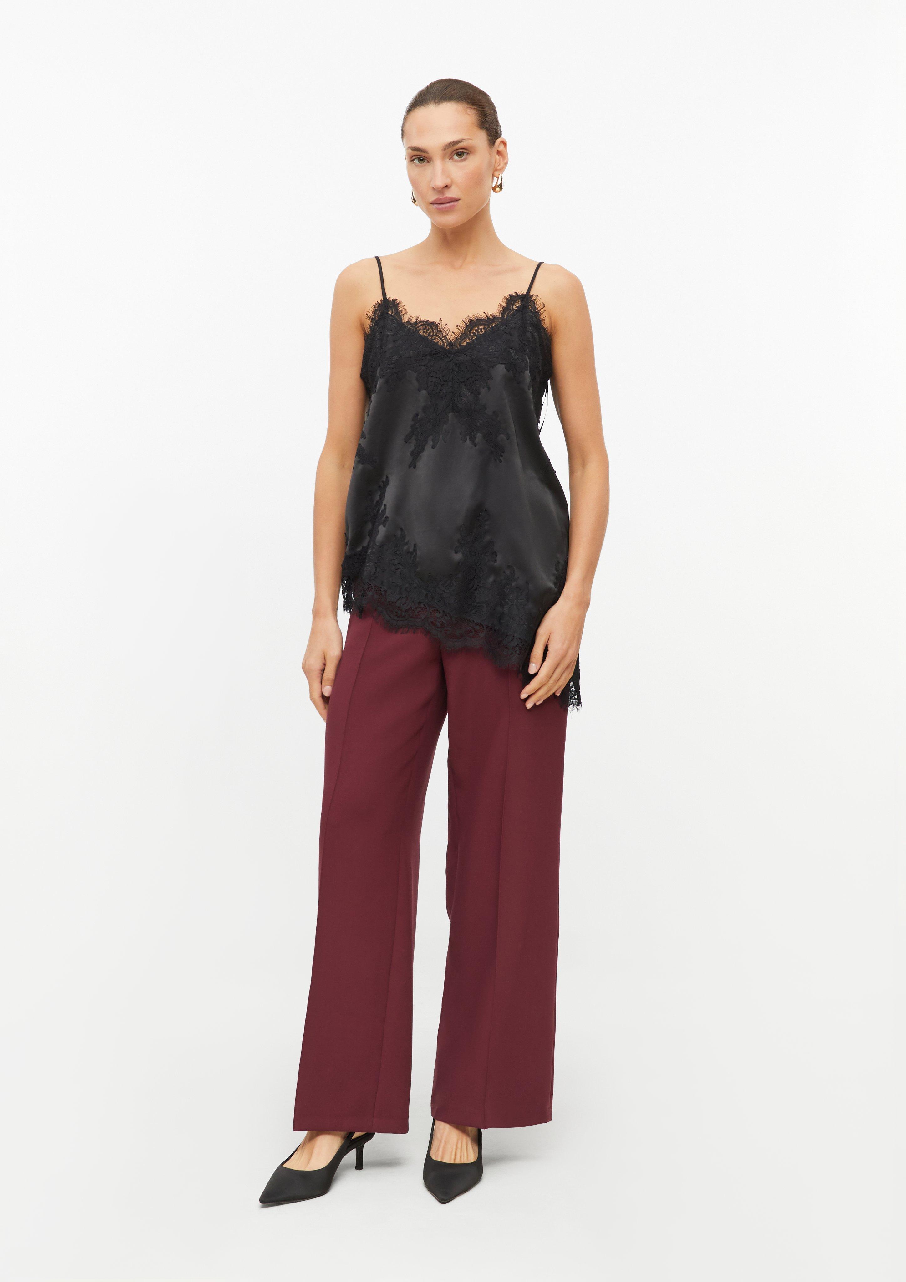 Pantalon à jambes larges avec plis et taille élastiquée en bordeaux de s.Oliver BLACK LABEL