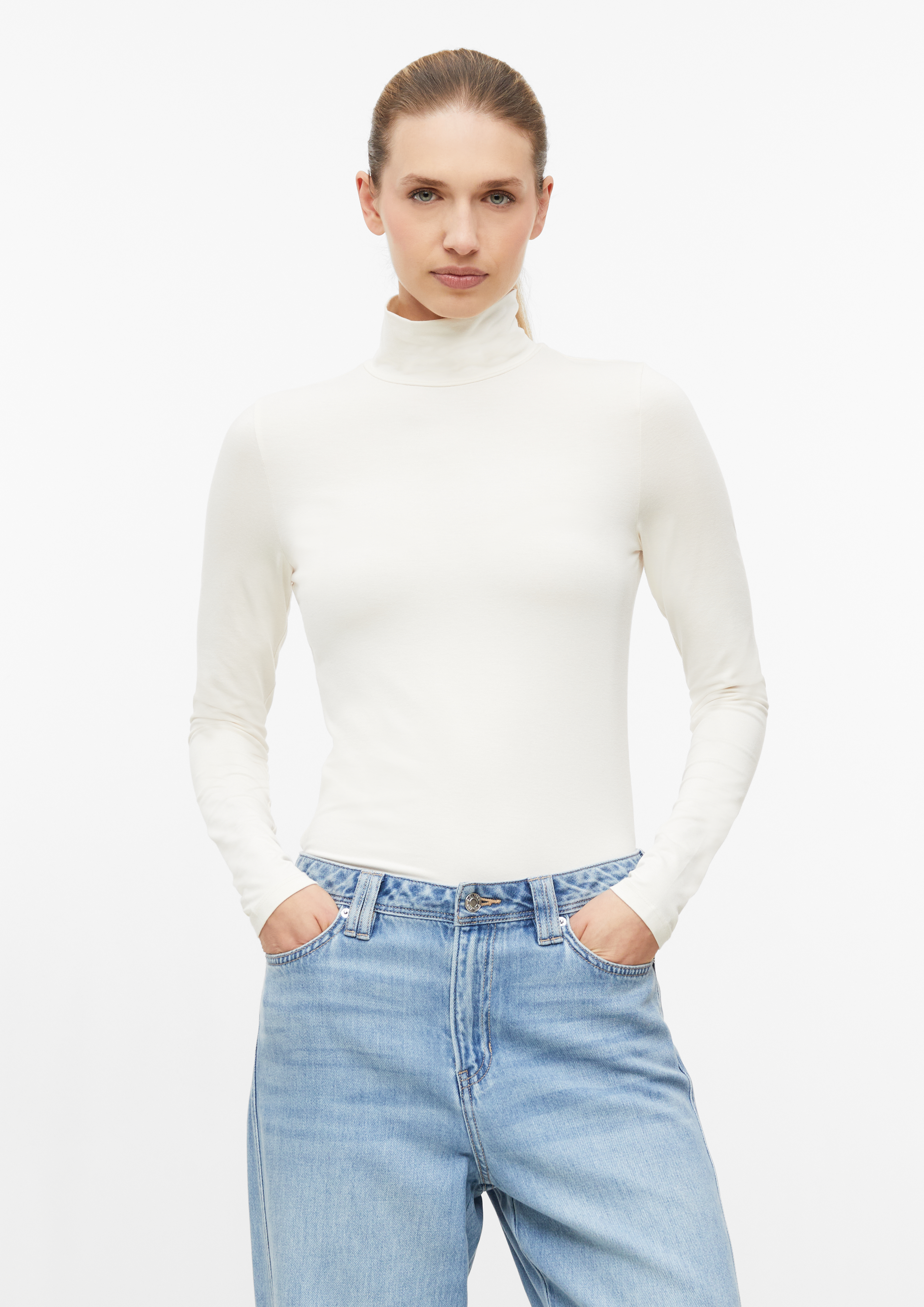 Women Flowy T-shirt with a stand-up collar in cream by s.Oliver