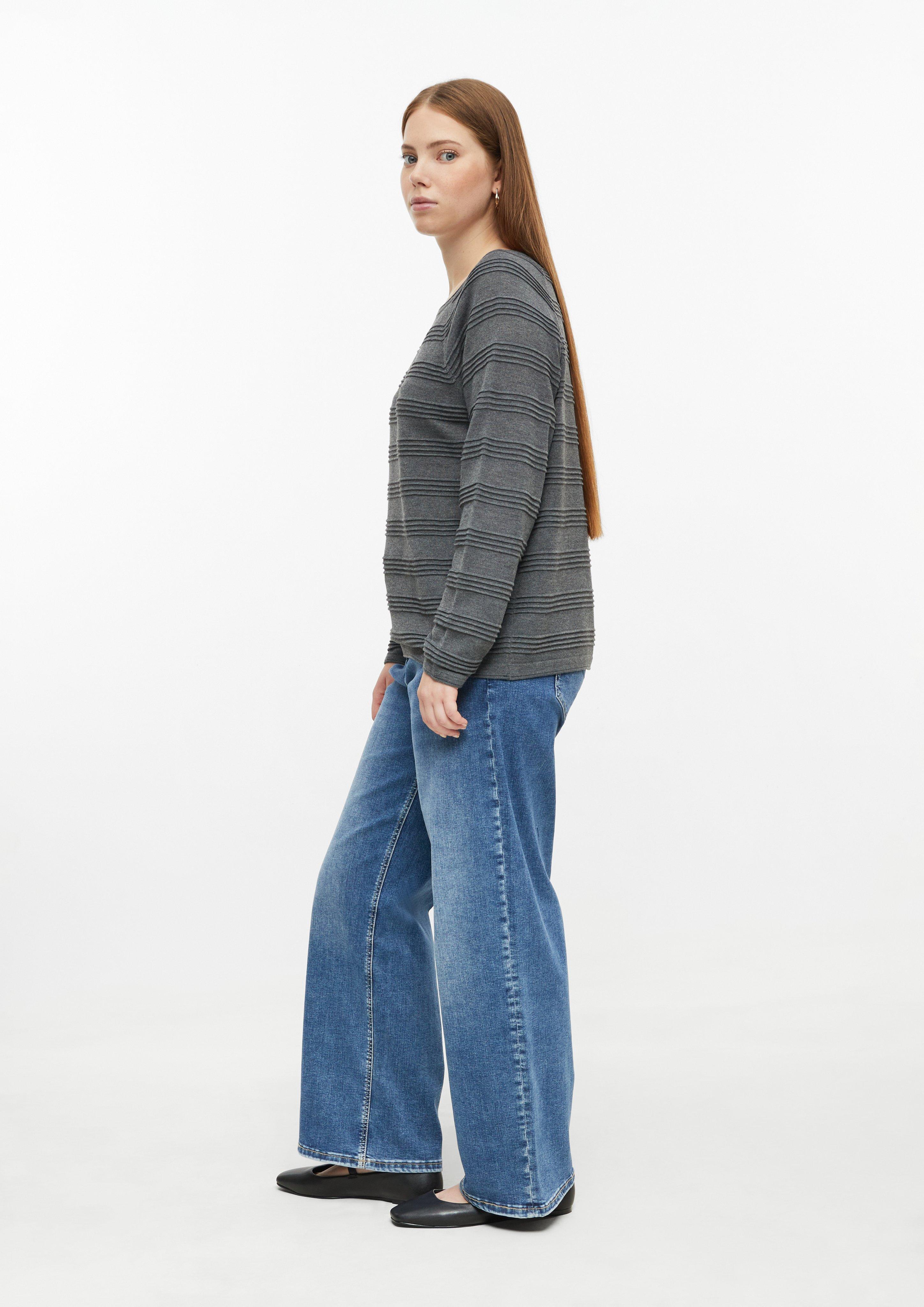Femmes Pull à rayures texturées en gris de QS CURVE