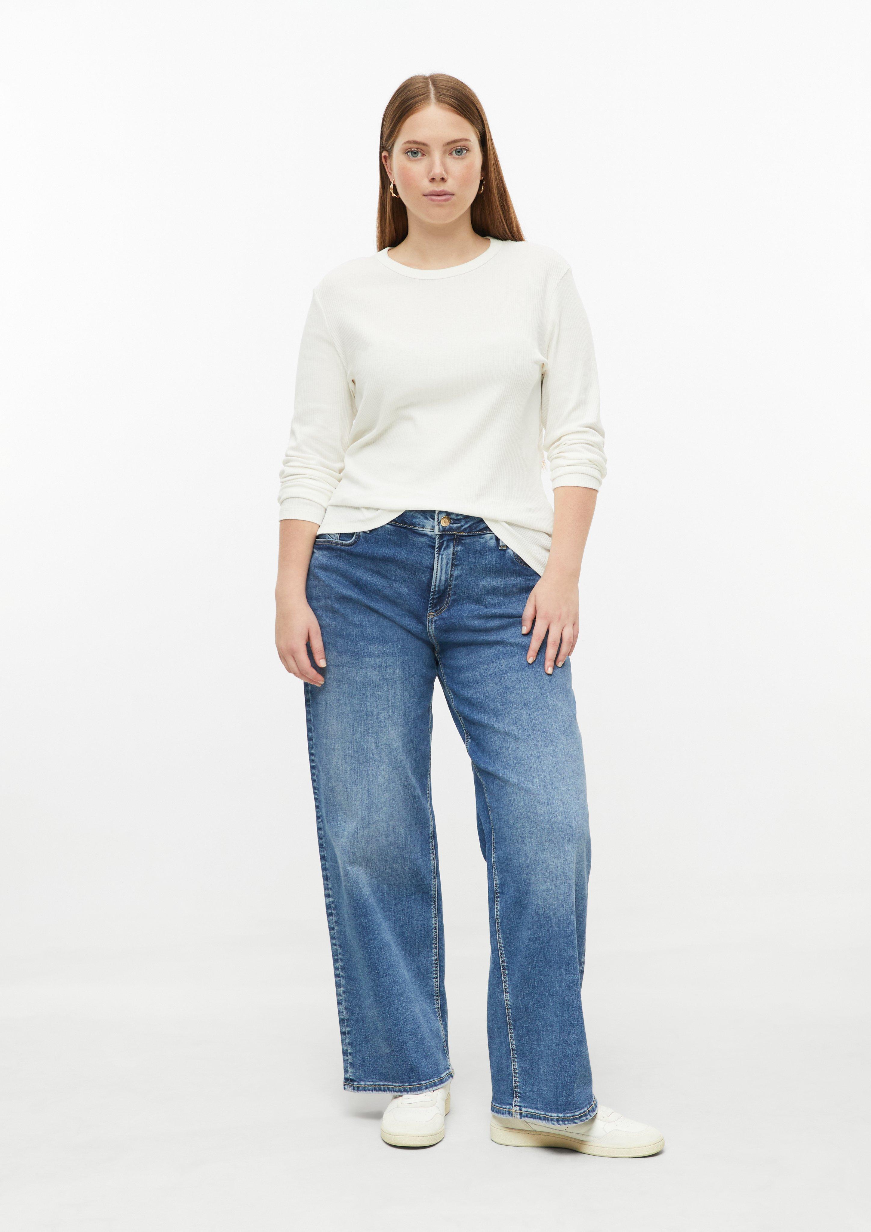 Women Ribbed longsleeve in cream by QS CURVE