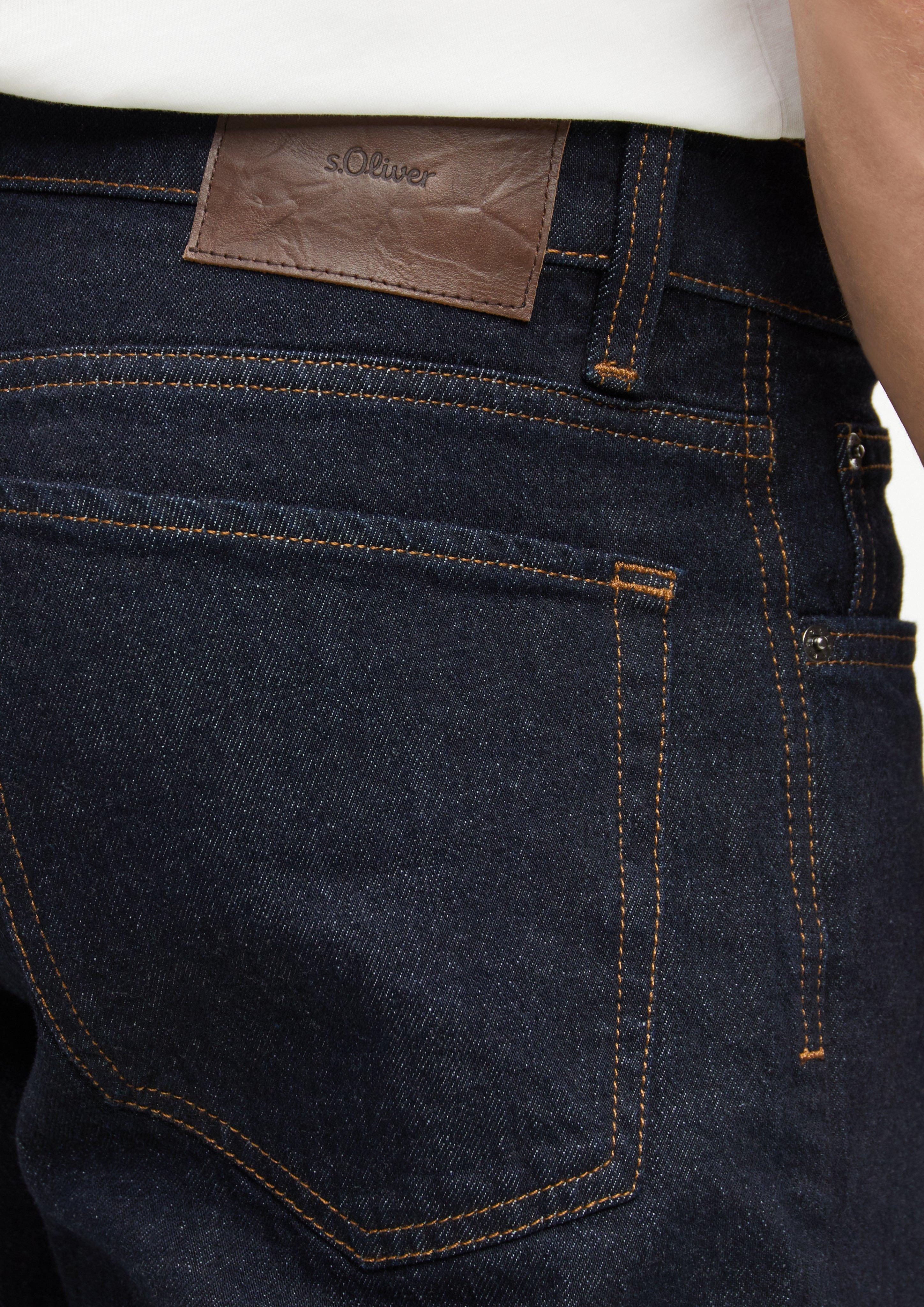 Moški Jeans hlače York/ kroj Regular Fit / Mid Rise/ raven kroj / Rinsed Wash v barvi modra od s.Oliver Men Tall Sizes