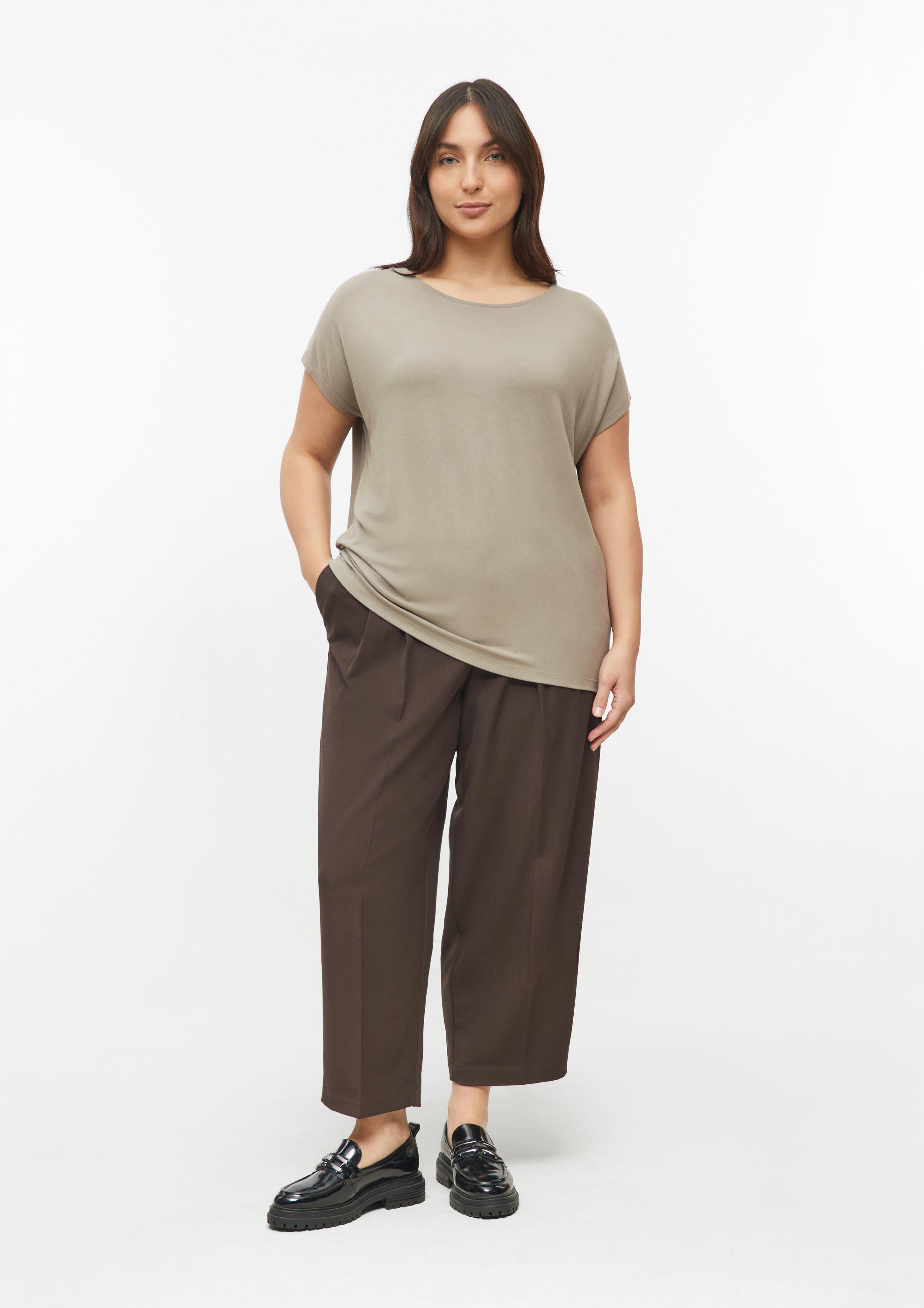 Women Trousers in  by s.Oliver CURVE
