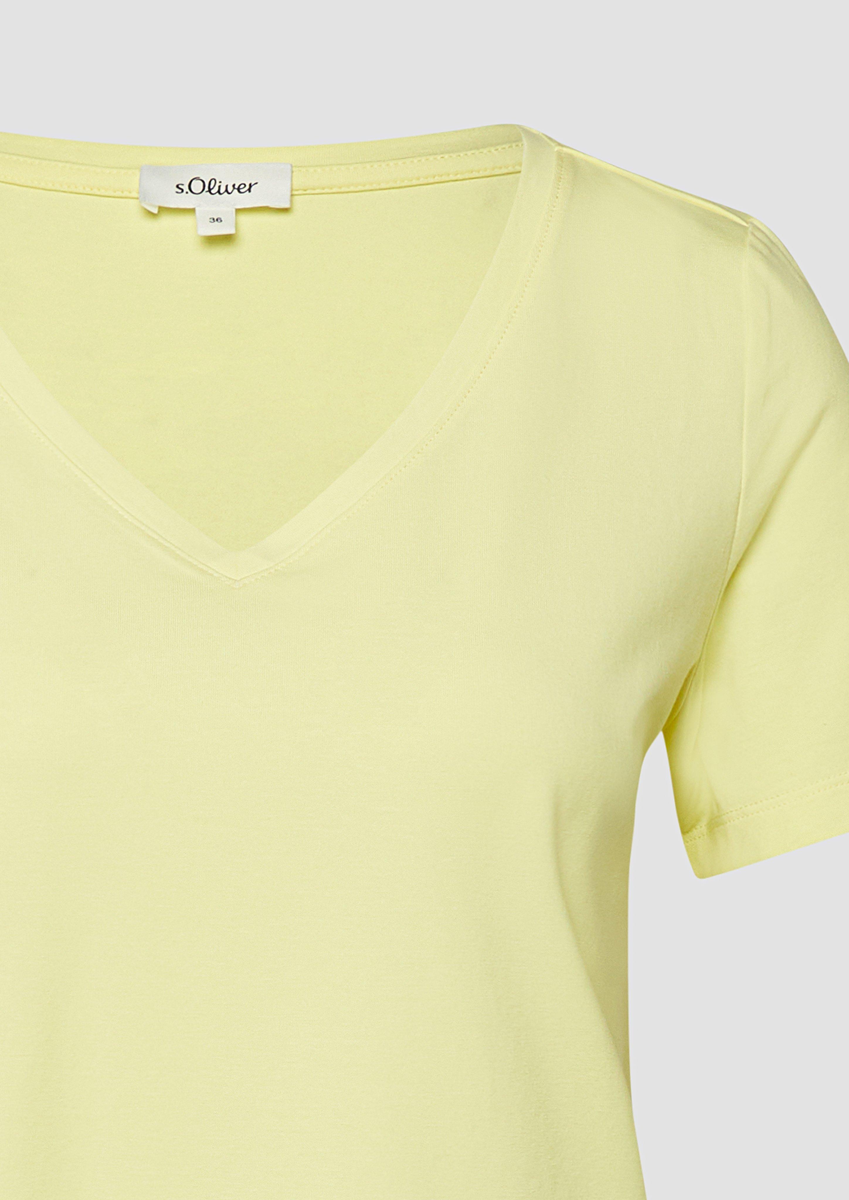 T-shirt in 1021, 4674, 4178, 2401 & 3105