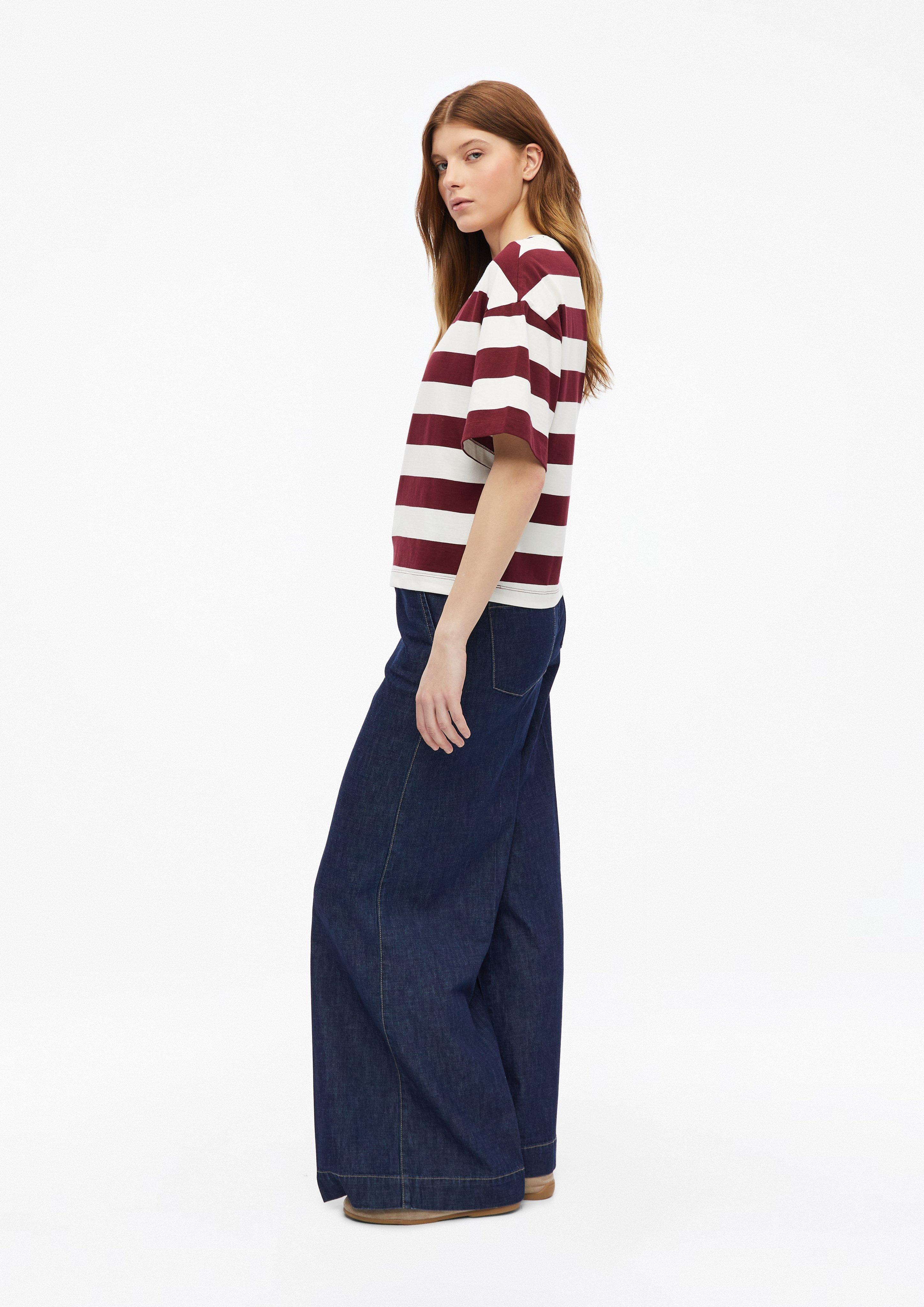  T-Shirt in  by 