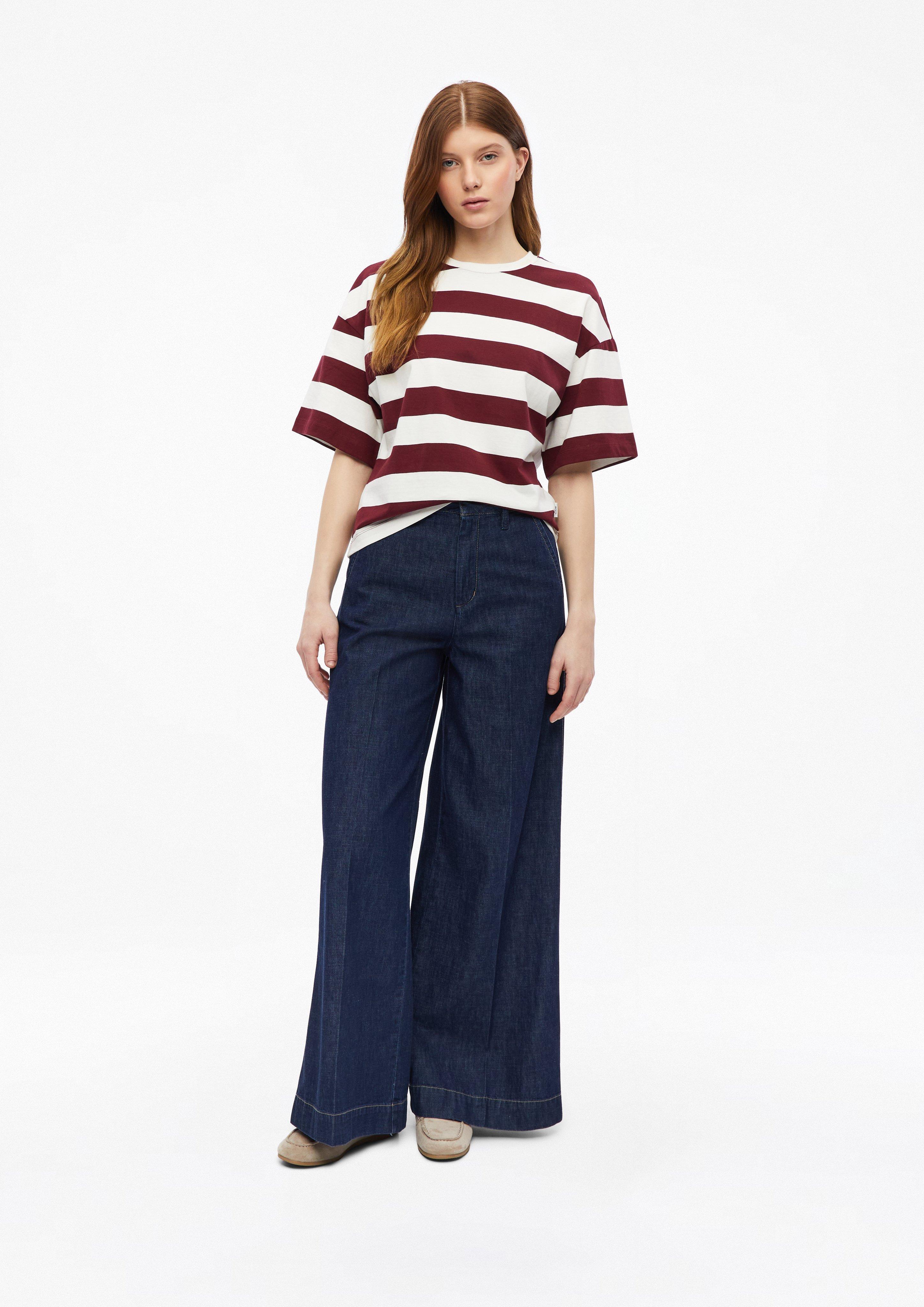  T-Shirt in  by 