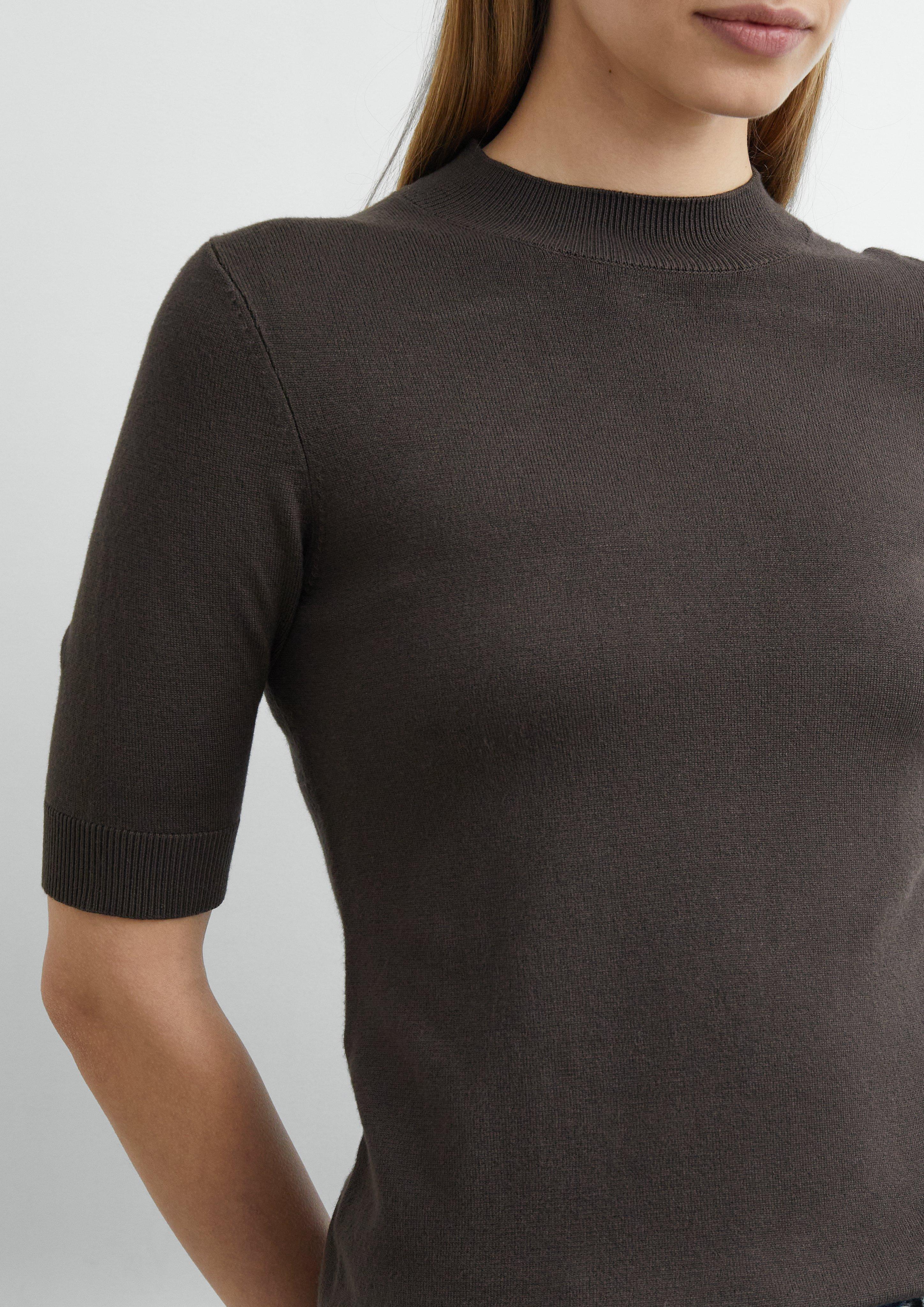 Feinstrick-Pullover mit leichtem Mockneck in braun von COMMA