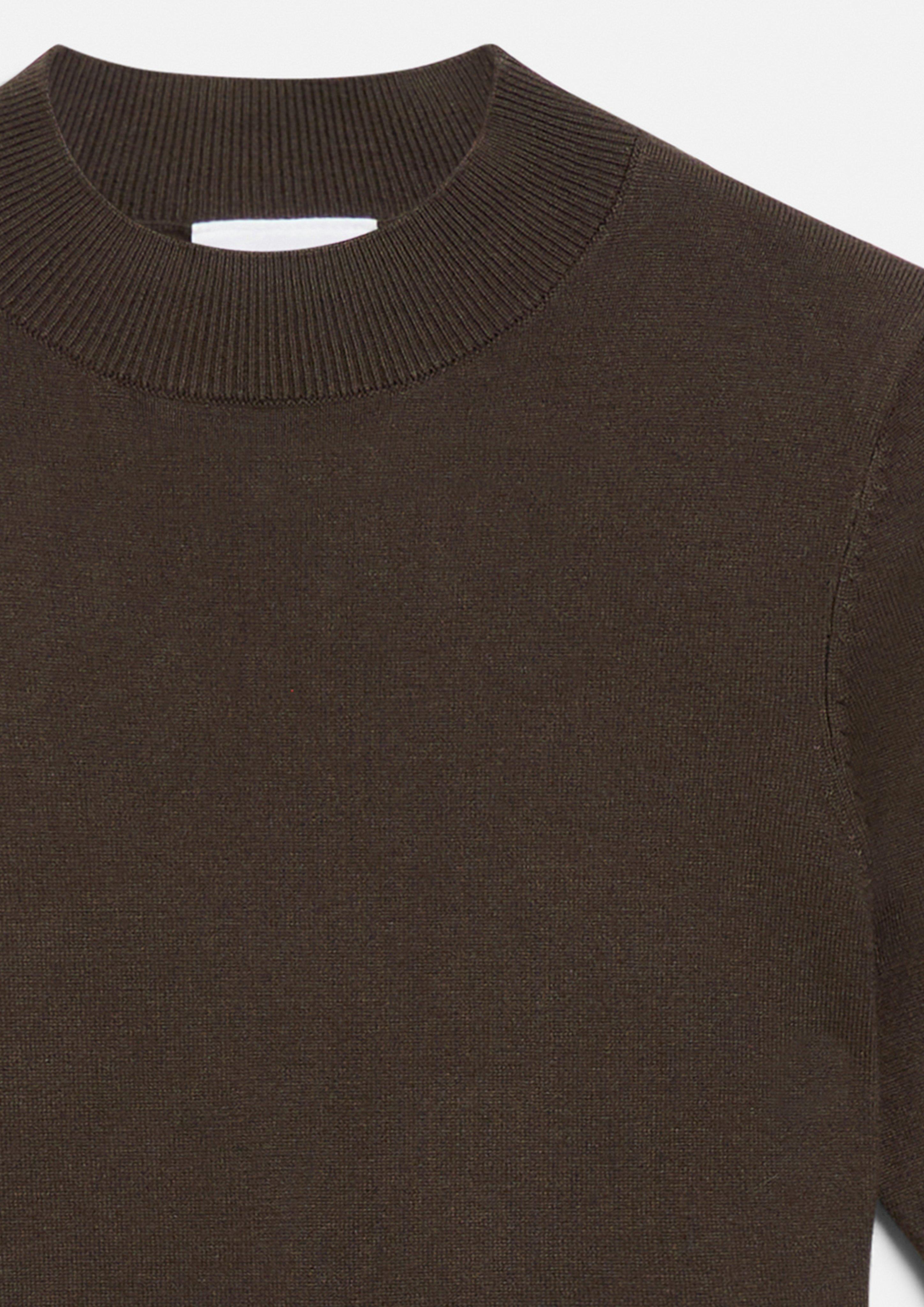 Feinstrick-Pullover mit leichtem Mockneck in braun von COMMA