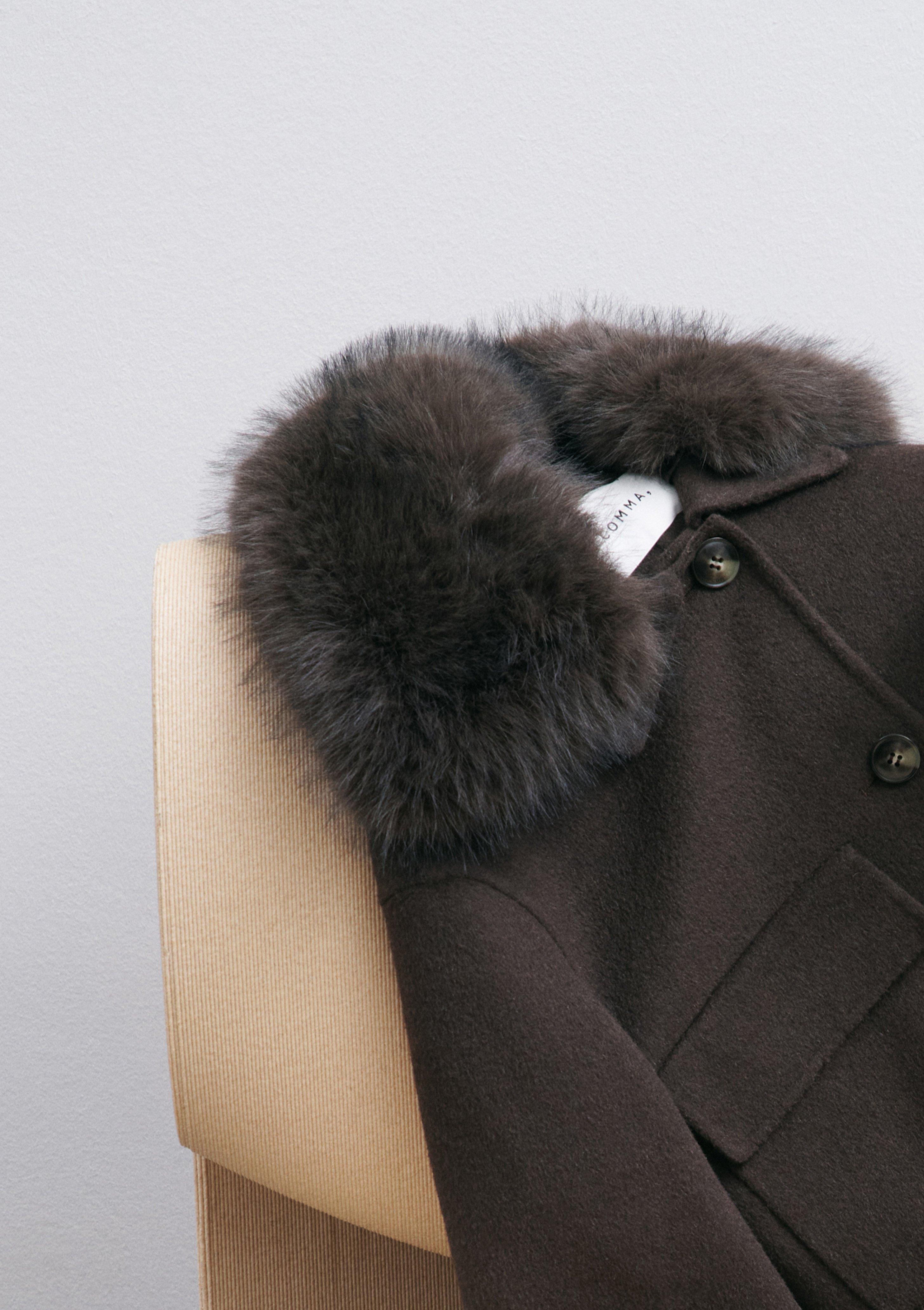 Damen Fake-Fur-Kragen in braun von comma