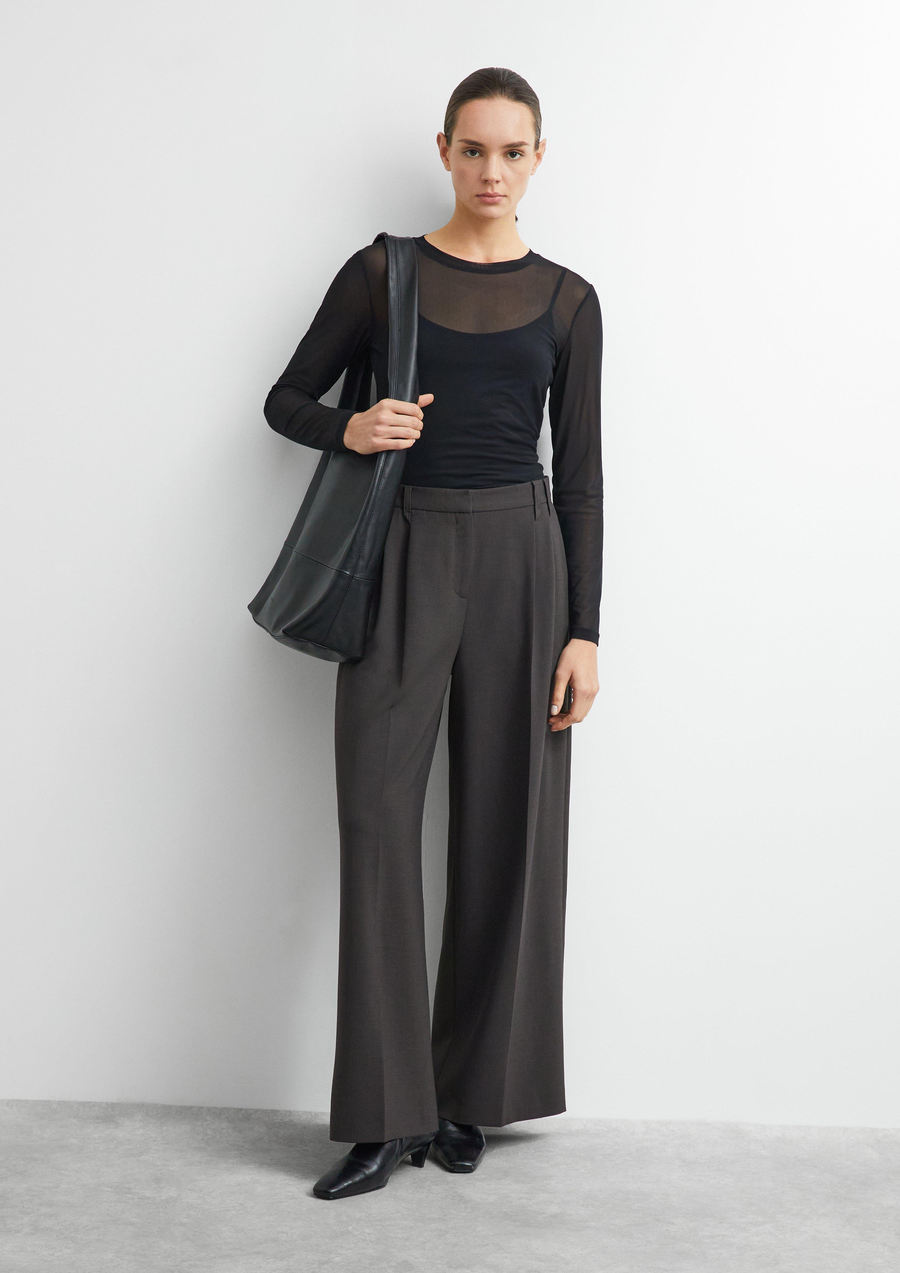 Longsleeve aus Mesh in schwarz von COMMA