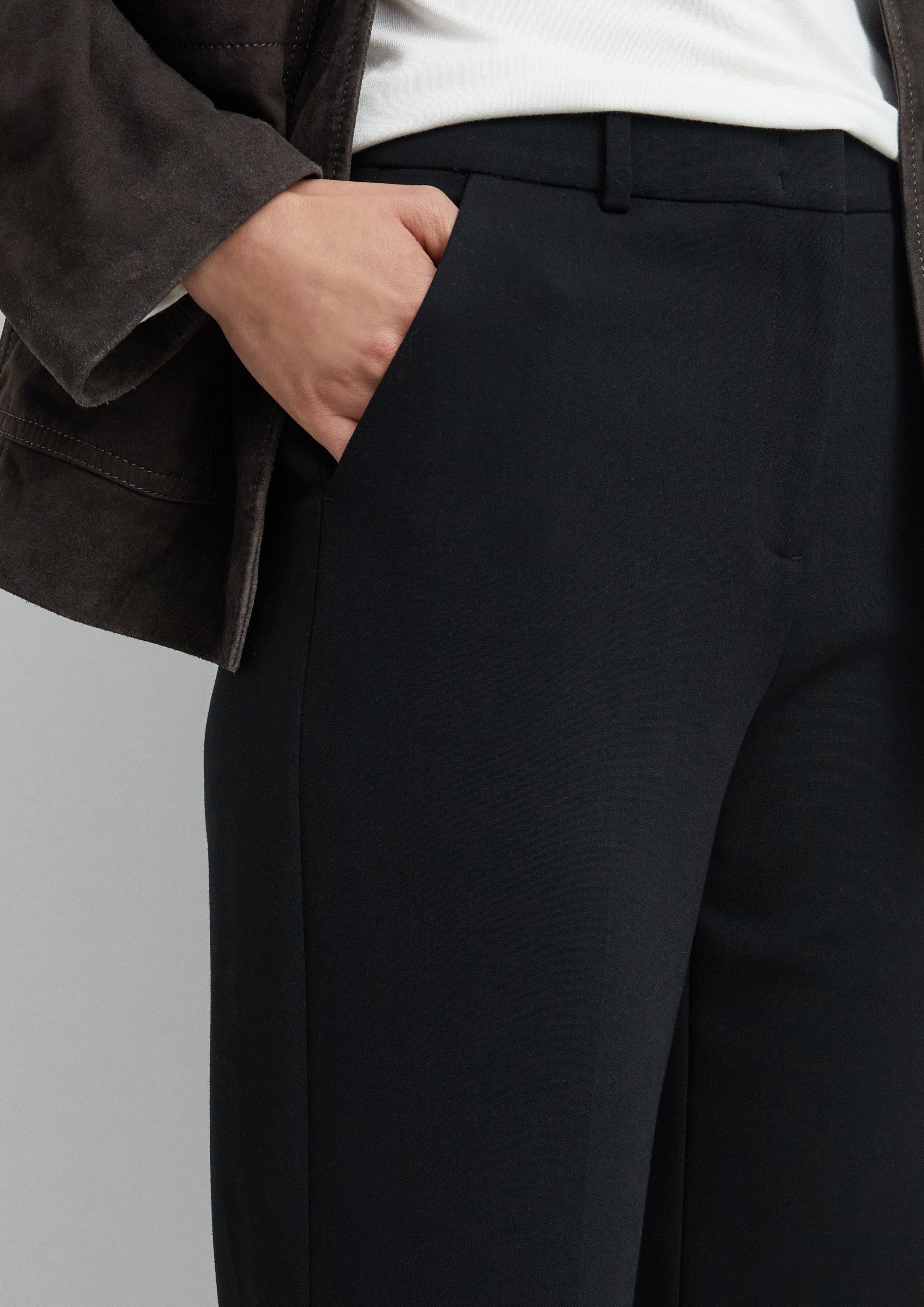Straight Leg-Hose aus Viskosemix in schwarz von COMMA