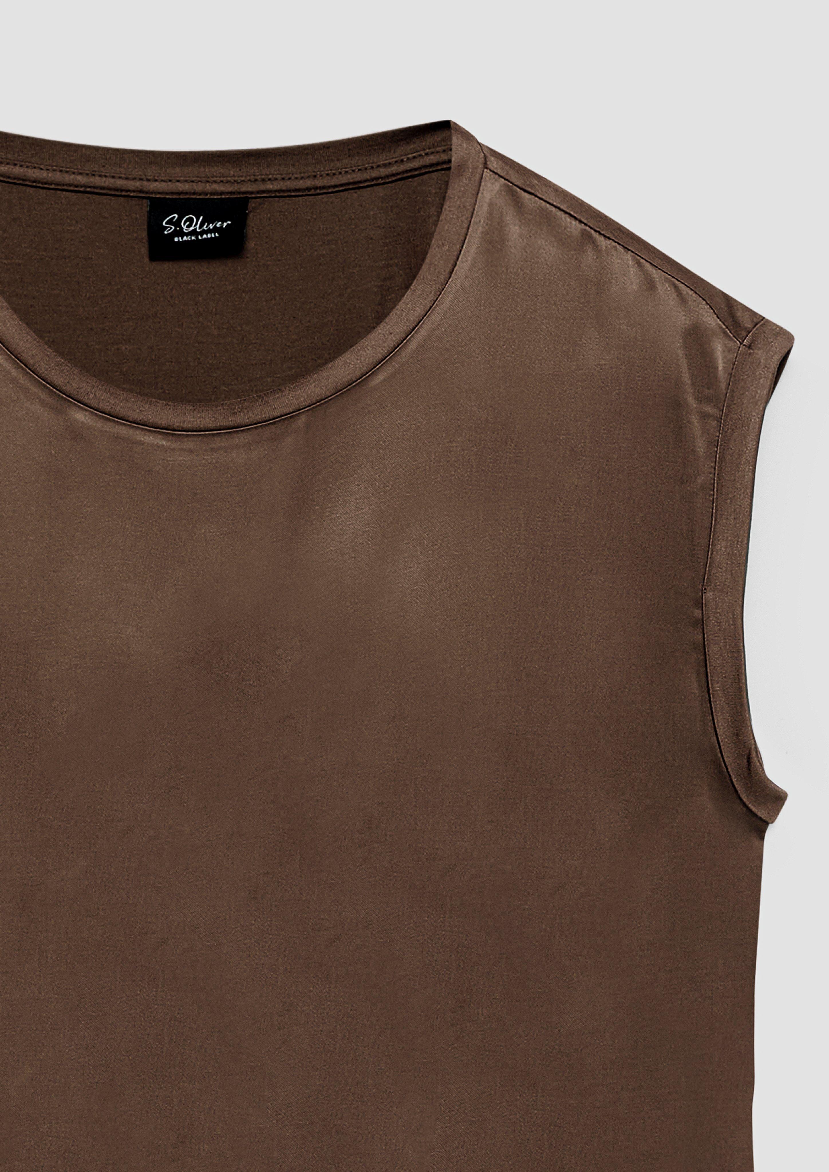  T-shirt in  by 