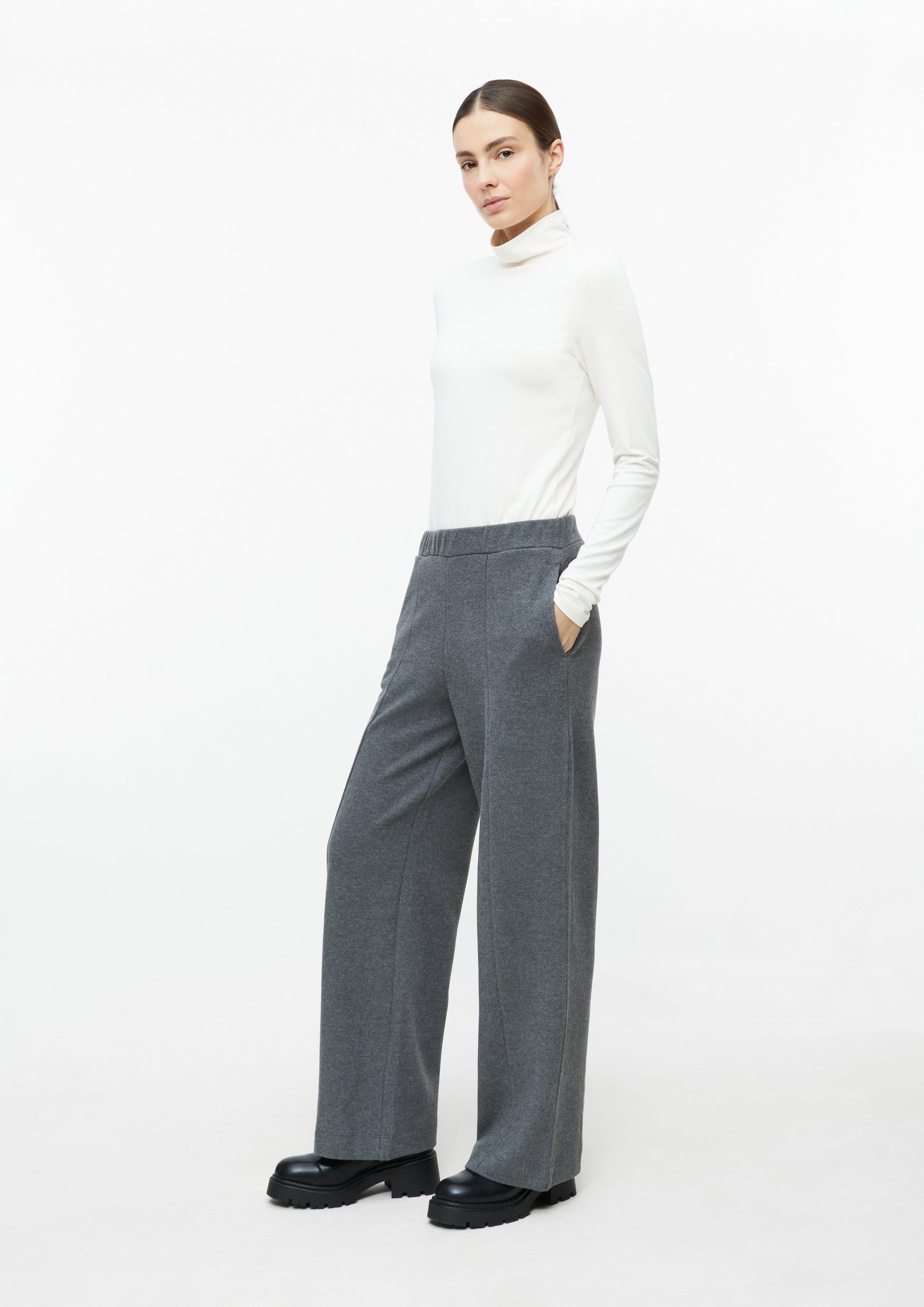 Damen Flauschiges Sweathose mit Wide Leg in grau von s.Oliver