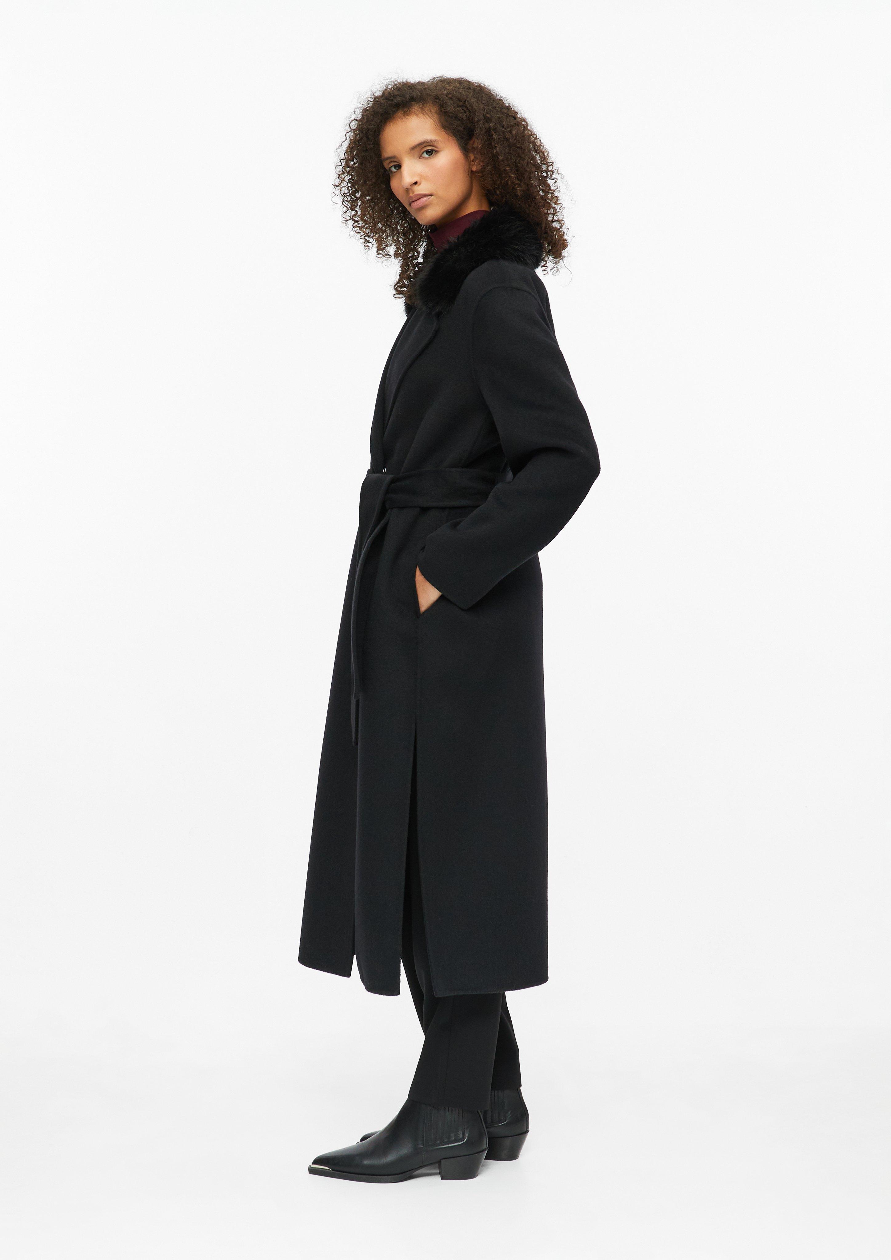 Femmes Manteau réversible avec col en fausse fourrure et ceinture en noir de s.Oliver BLACK LABEL