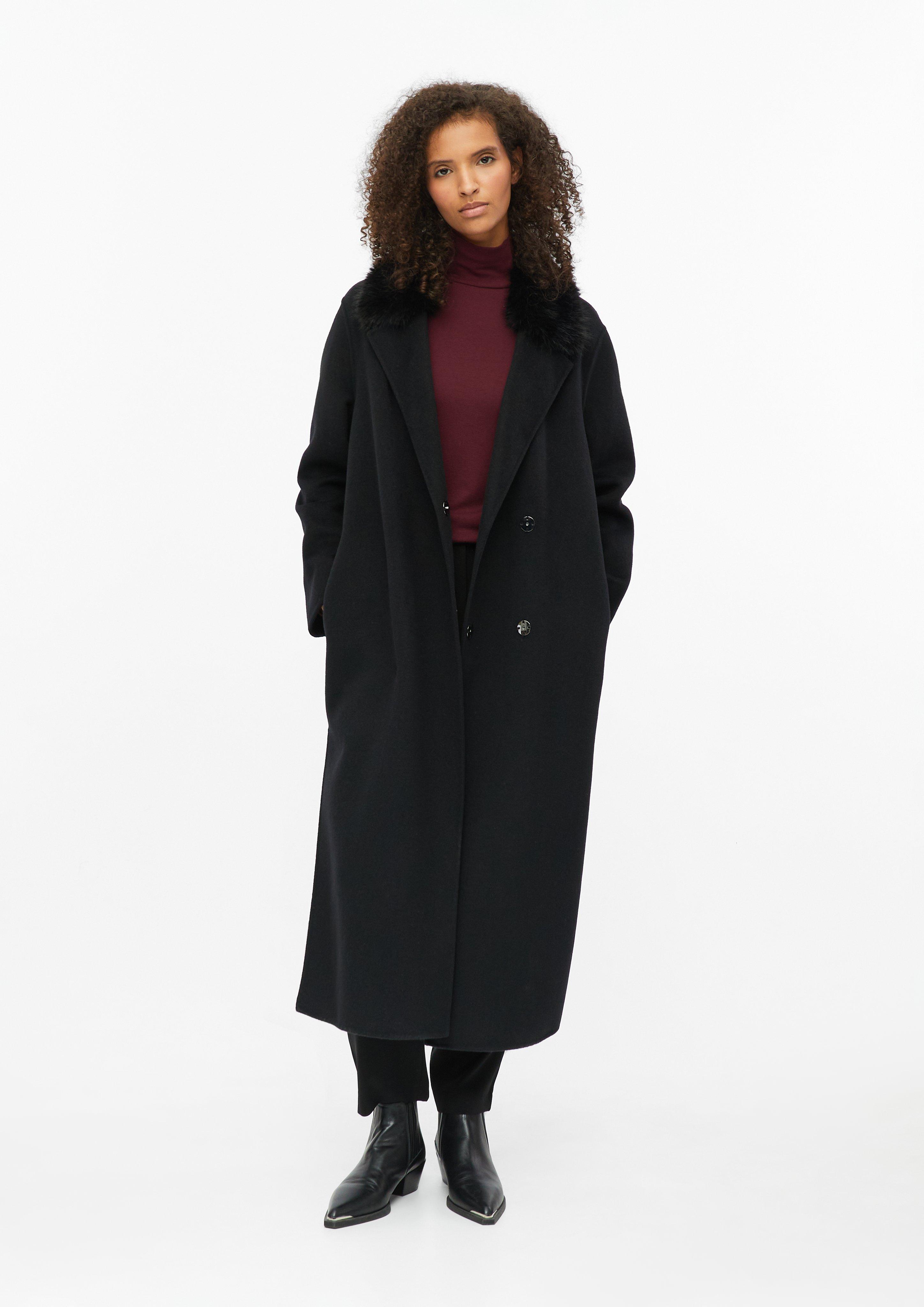 Femmes Manteau réversible avec col en fausse fourrure et ceinture en noir de s.Oliver BLACK LABEL