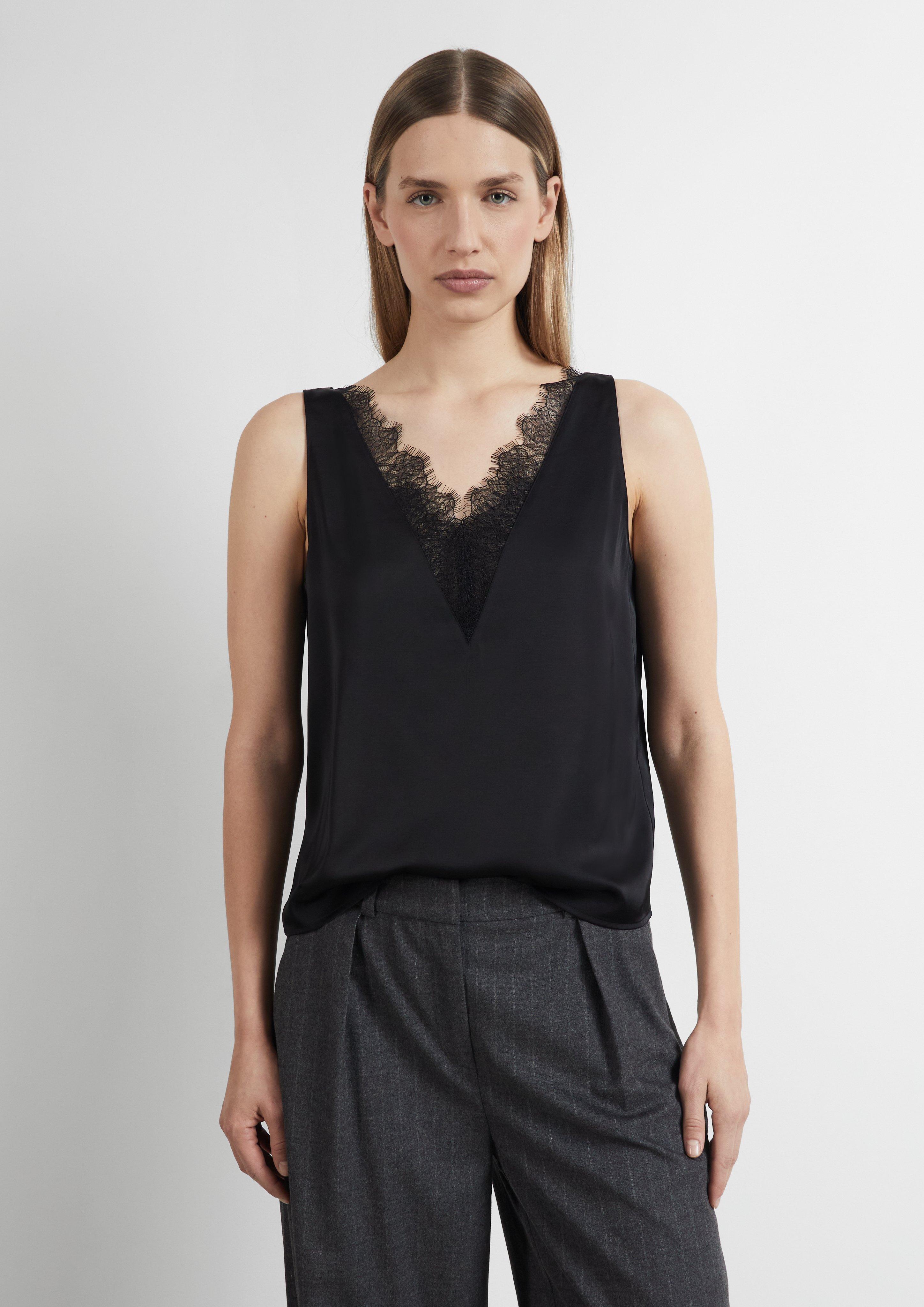 Damen Ärmellose Satin-Bluse mit Spitze und V-Ausschnitt in schwarz von COMMA