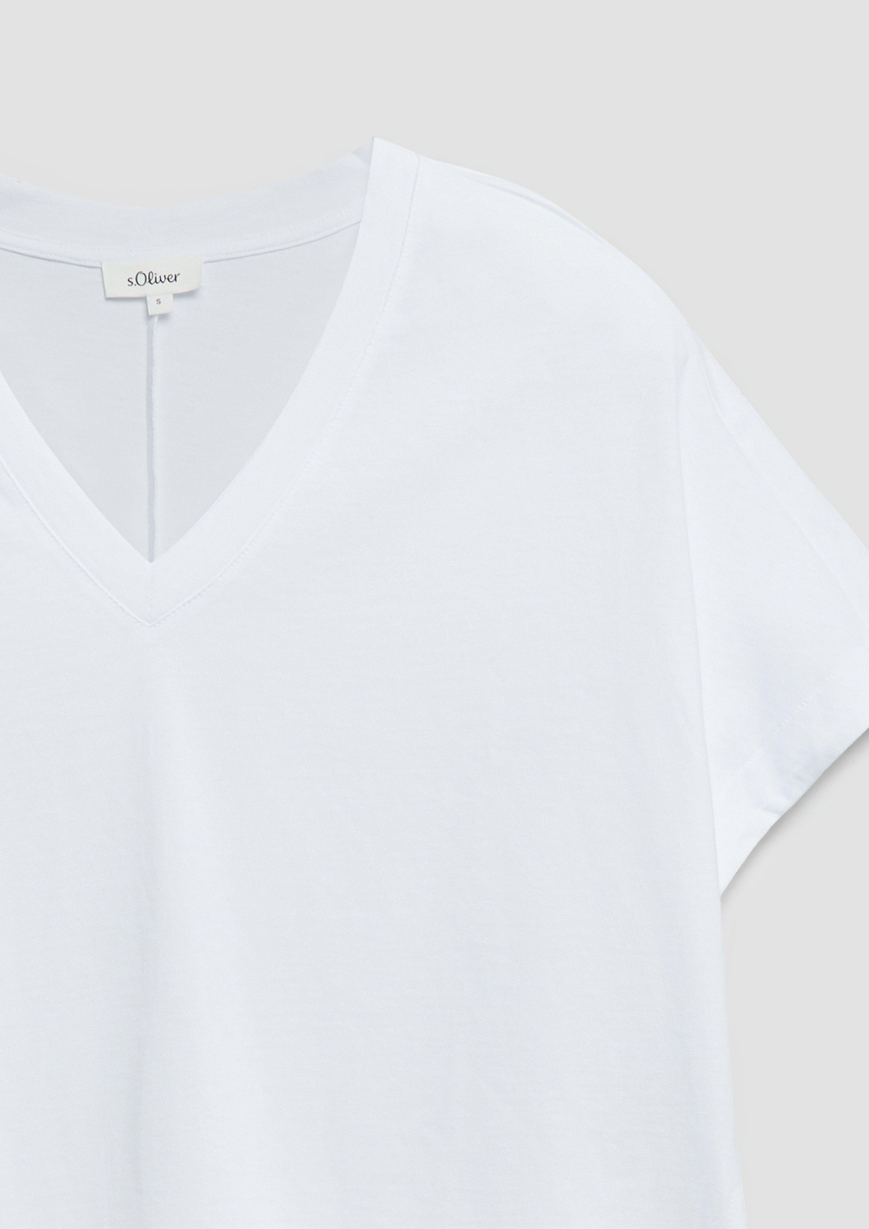 T-Shirt in 0100, 8918, 5025 & 3903