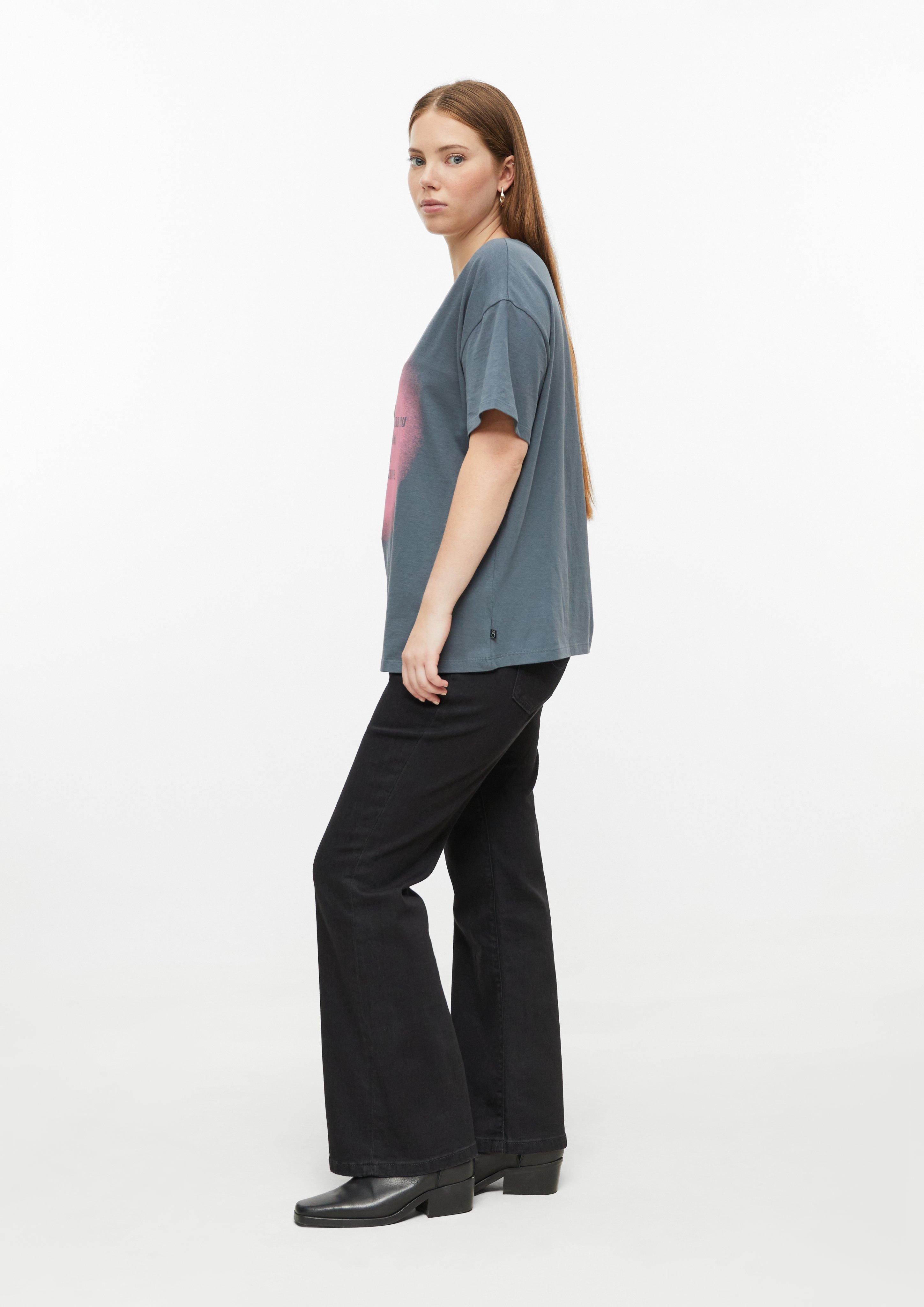 Femmes T-shirt décontracté en coton avec imprimé sur le devant en gris de QS CURVE