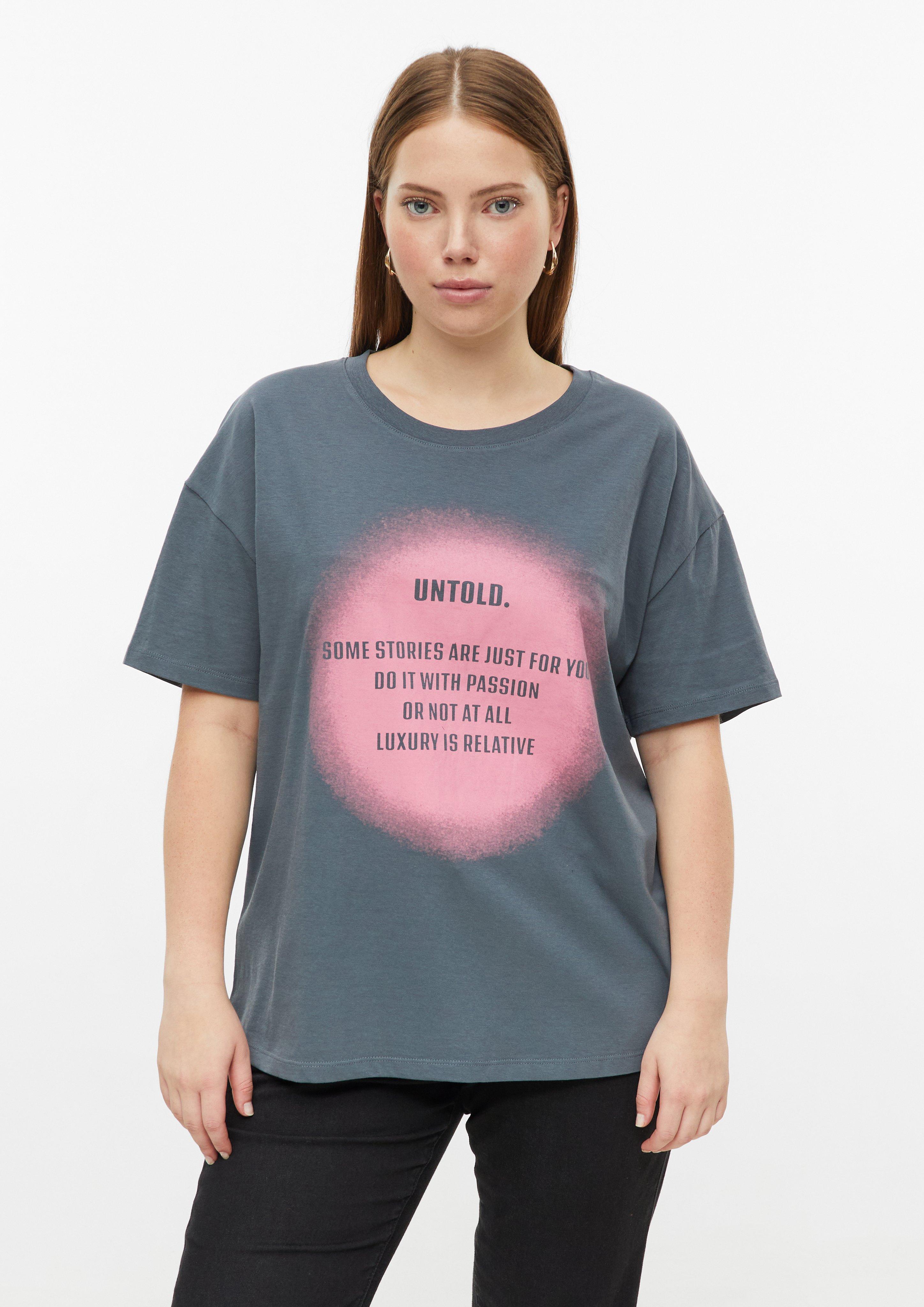 lässiges Baumwollshirt mit Frontprint in Farbe anthrazit von QS CURVE