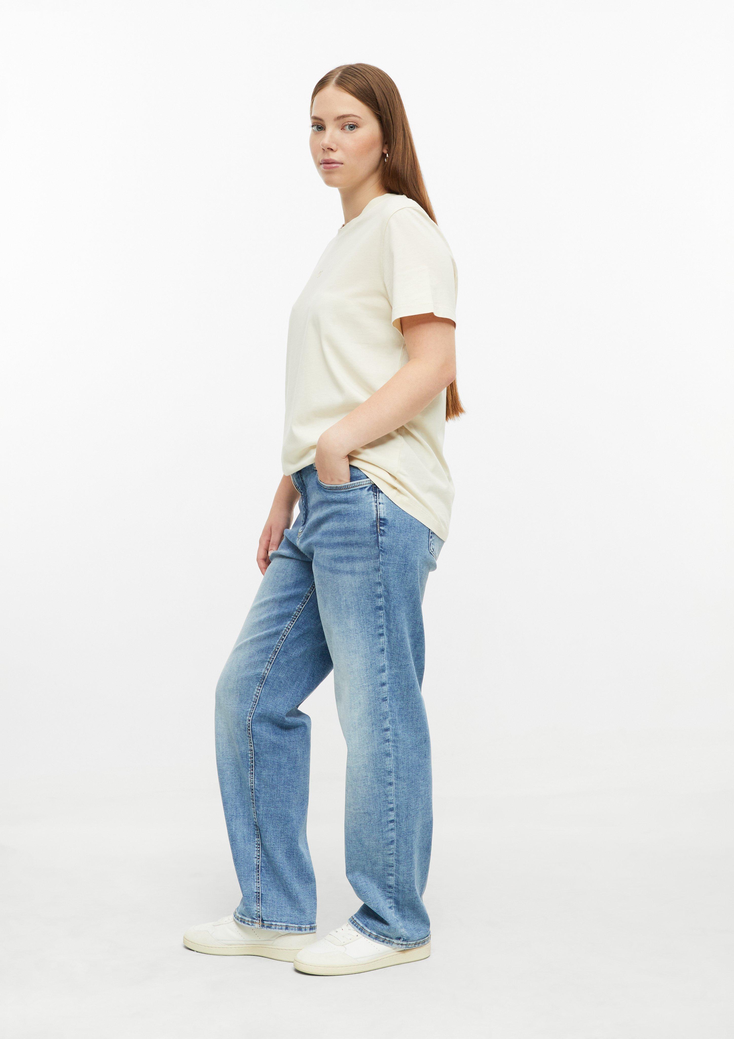 Dames gewassen katoenen shirt met kleine logoprint in beige van QS CURVE
