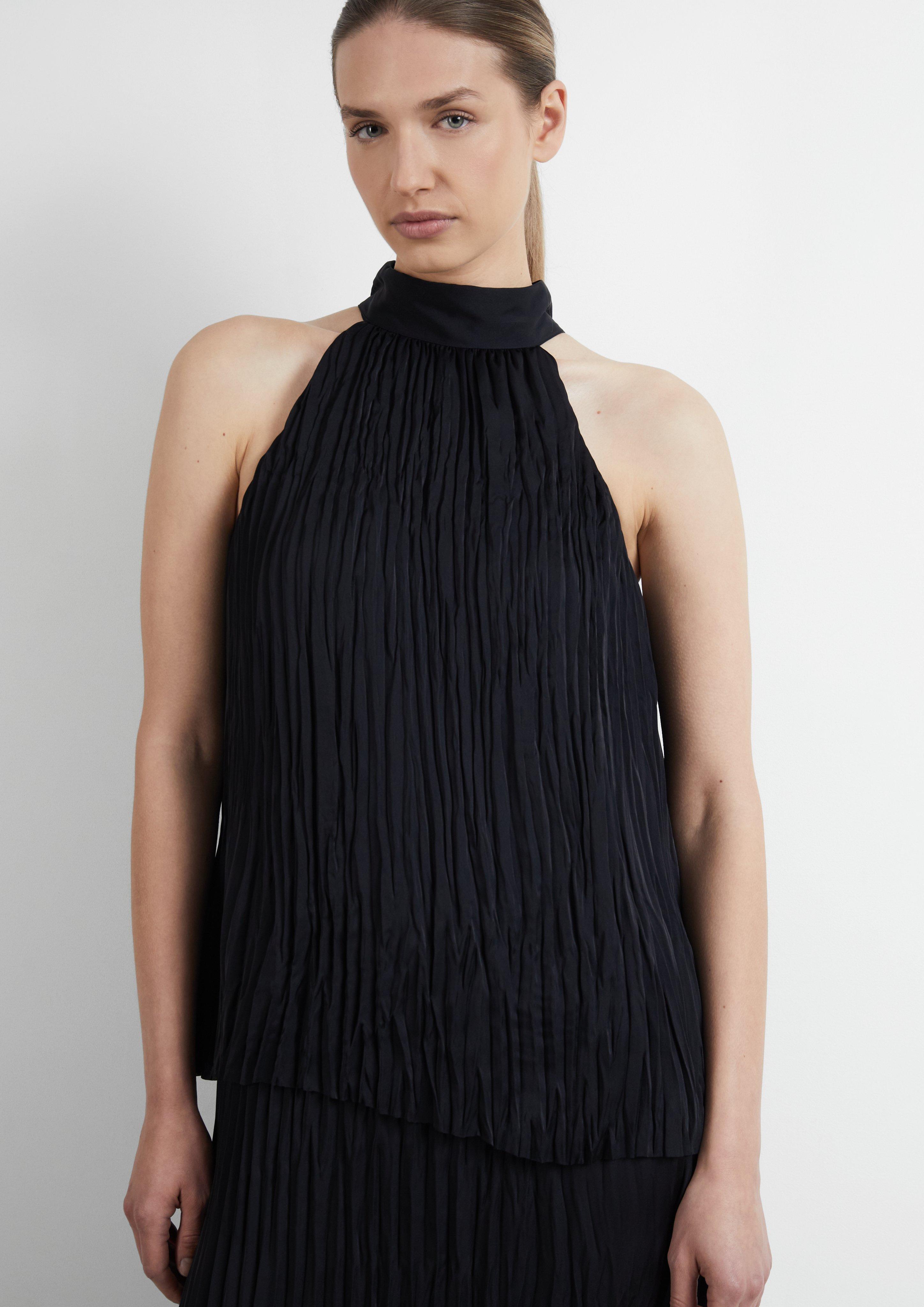 Robe en noir de COMMA