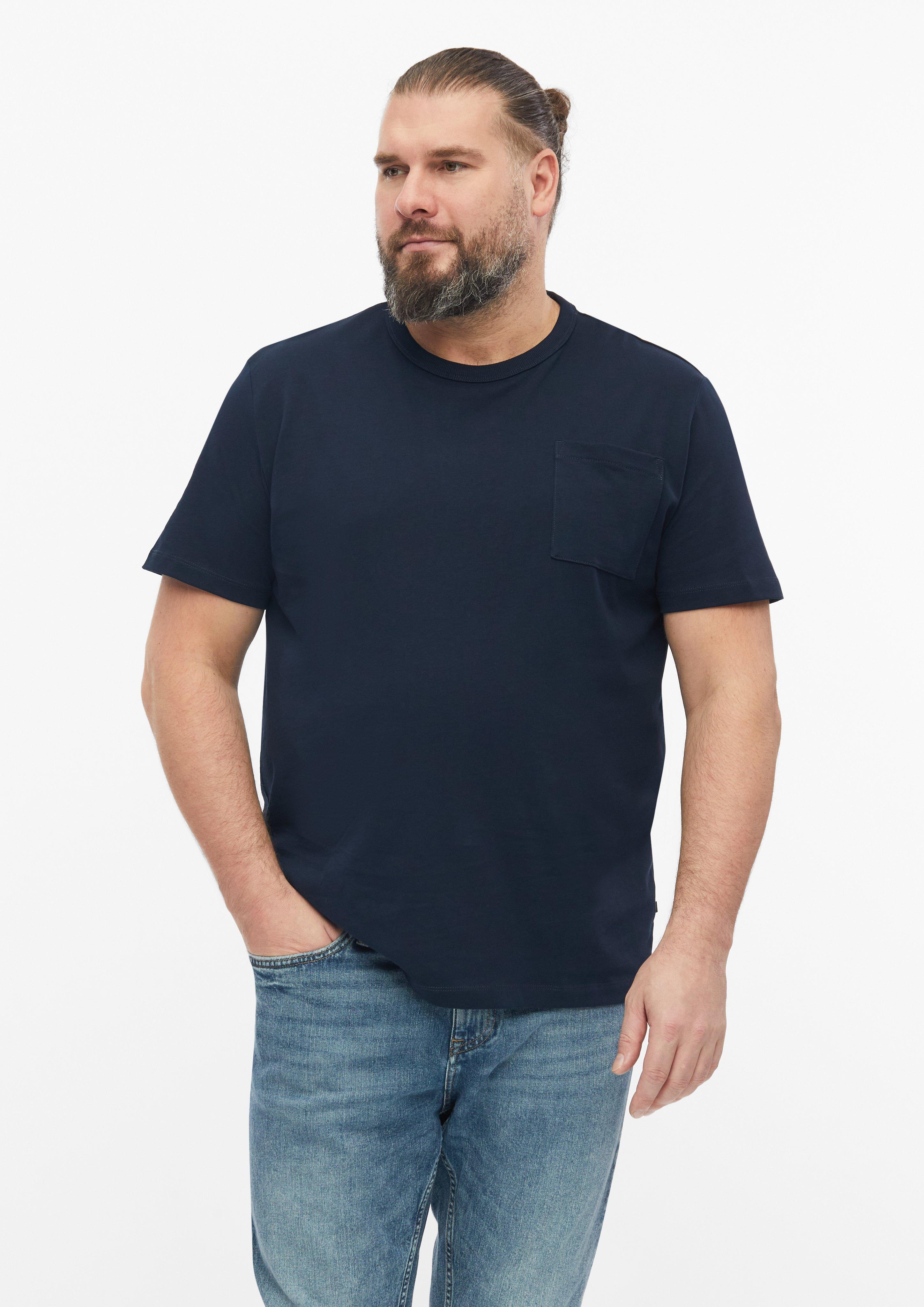 T-shirt z grubego dżerseju z kieszenią na piersi o kroju Modern Fit w kolorze granatowy od s.Oliver Men Big Sizes