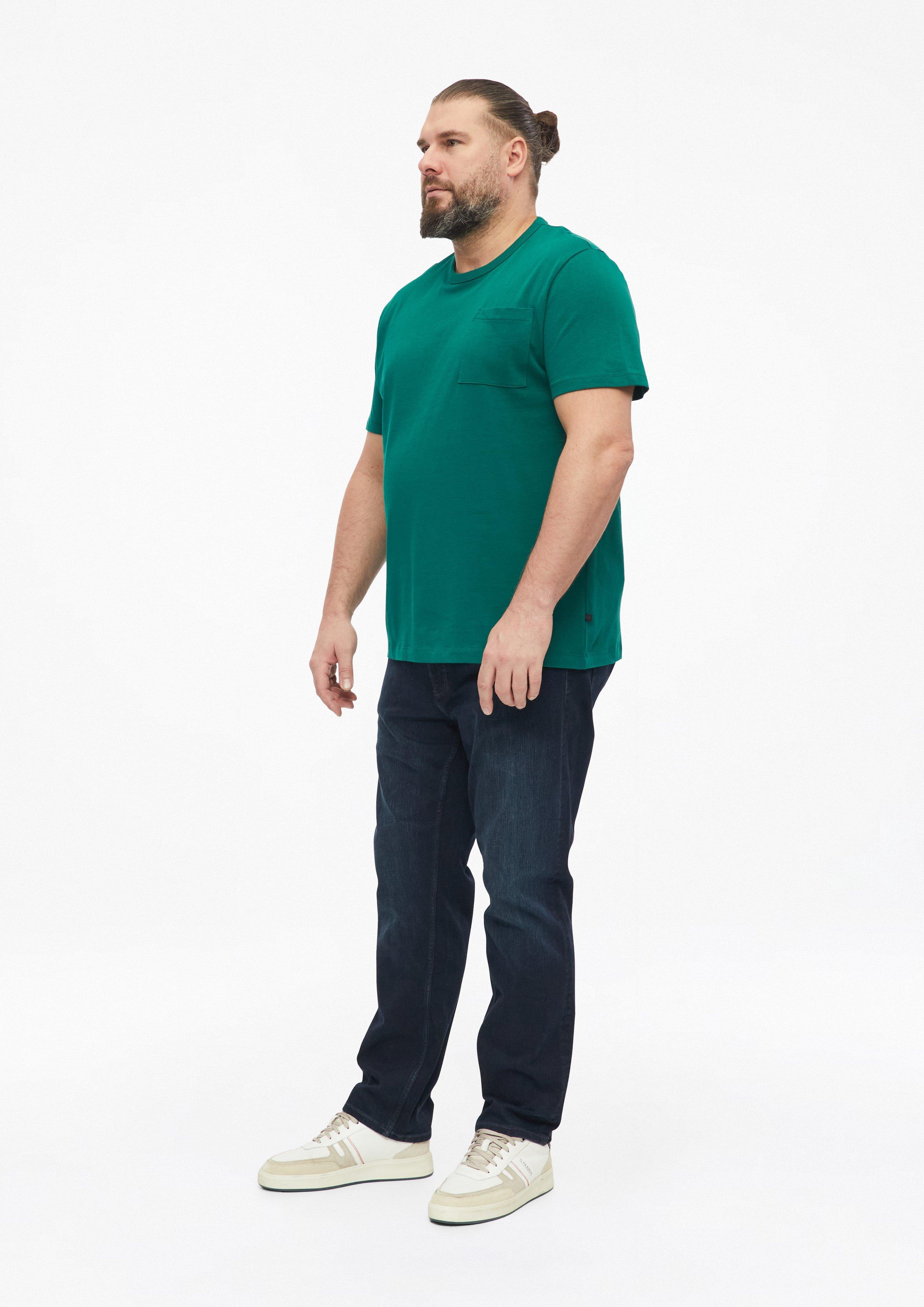 Men Heavy jersey T-shirt with a chest pocket in a modern fit in green by s.Oliver Men Big Sizes