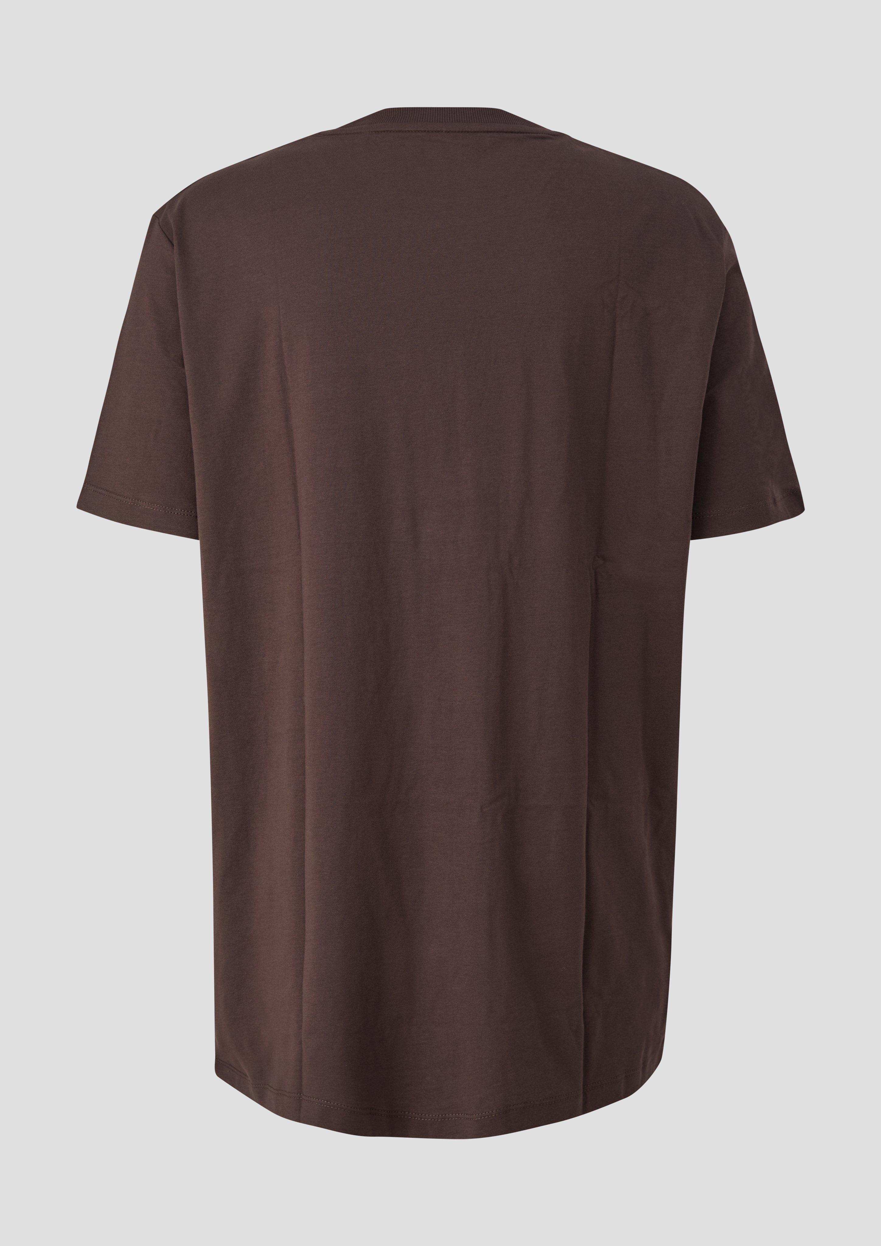 Herren Baumwoll-T-Shirt mit Artwork in braun von s.Oliver Men Tall Sizes